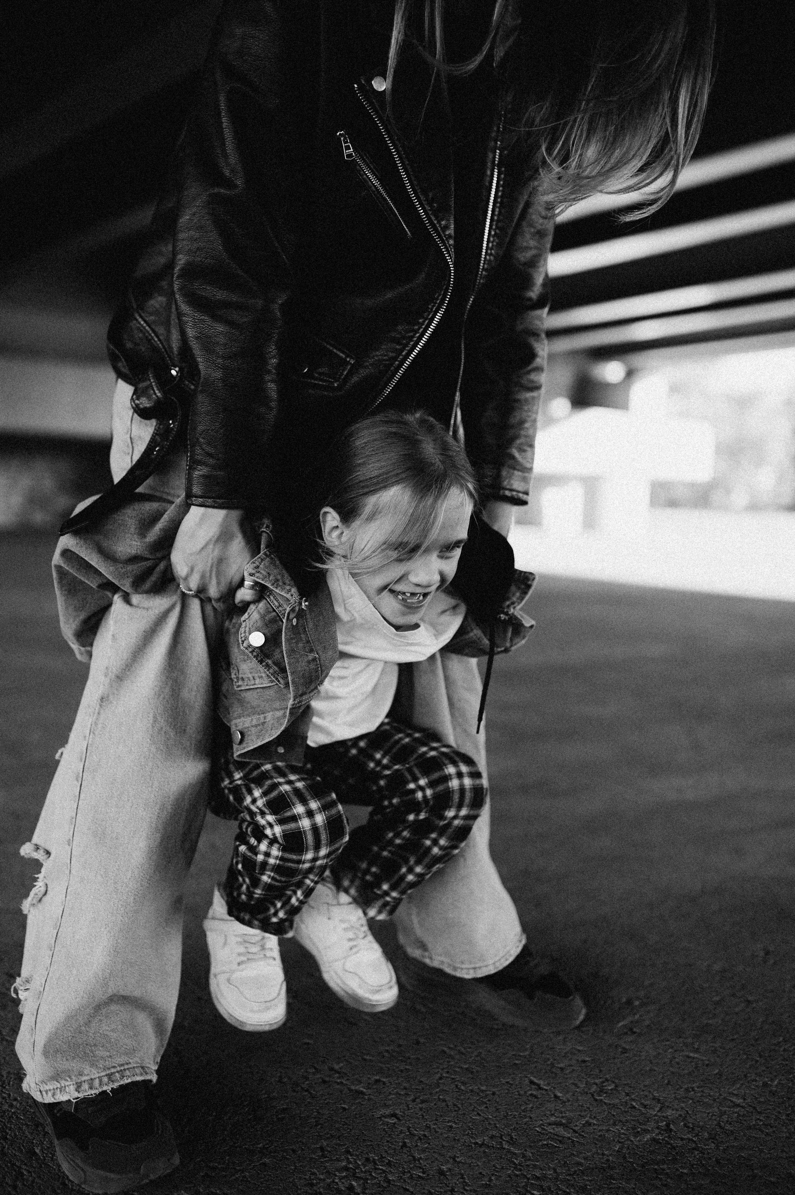 САША, АНЯ и их КИРА и ЛЕРА. Семейный фотограф в Новосибирске Женя Индрикова