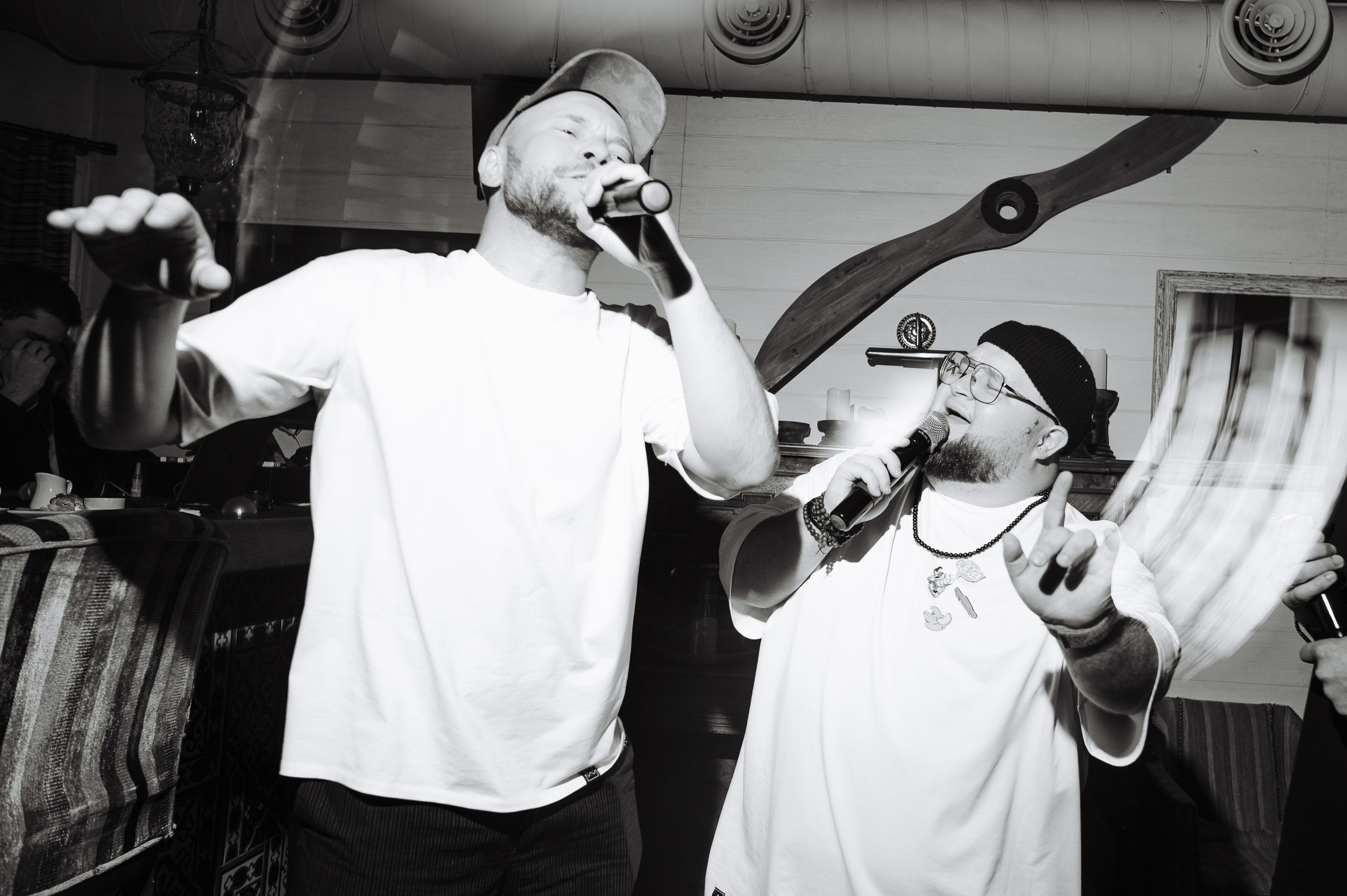 УГЛИ — Вечеринка в честь премьеры клипа VAVAN. Фотограф Вито Бурмасов | Москва