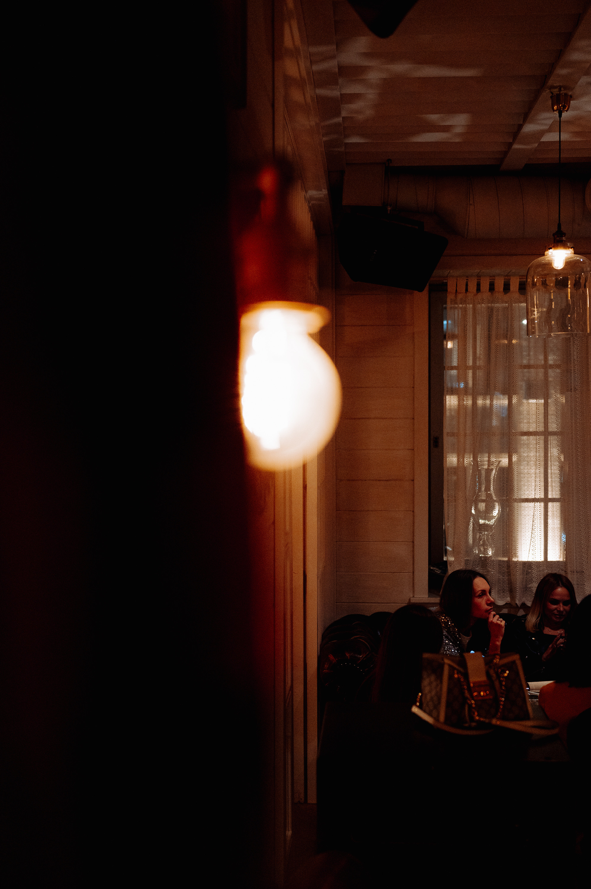 УГЛИ — Вечеринка в честь премьеры клипа VAVAN. Фотограф Вито Бурмасов | Москва