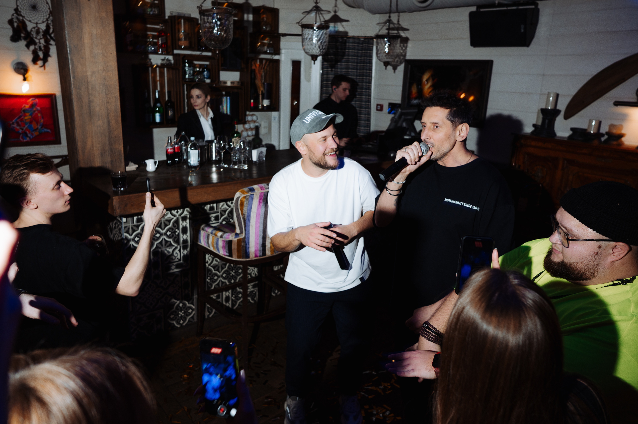 УГЛИ — Вечеринка в честь премьеры клипа VAVAN. Фотограф Вито Бурмасов | Москва