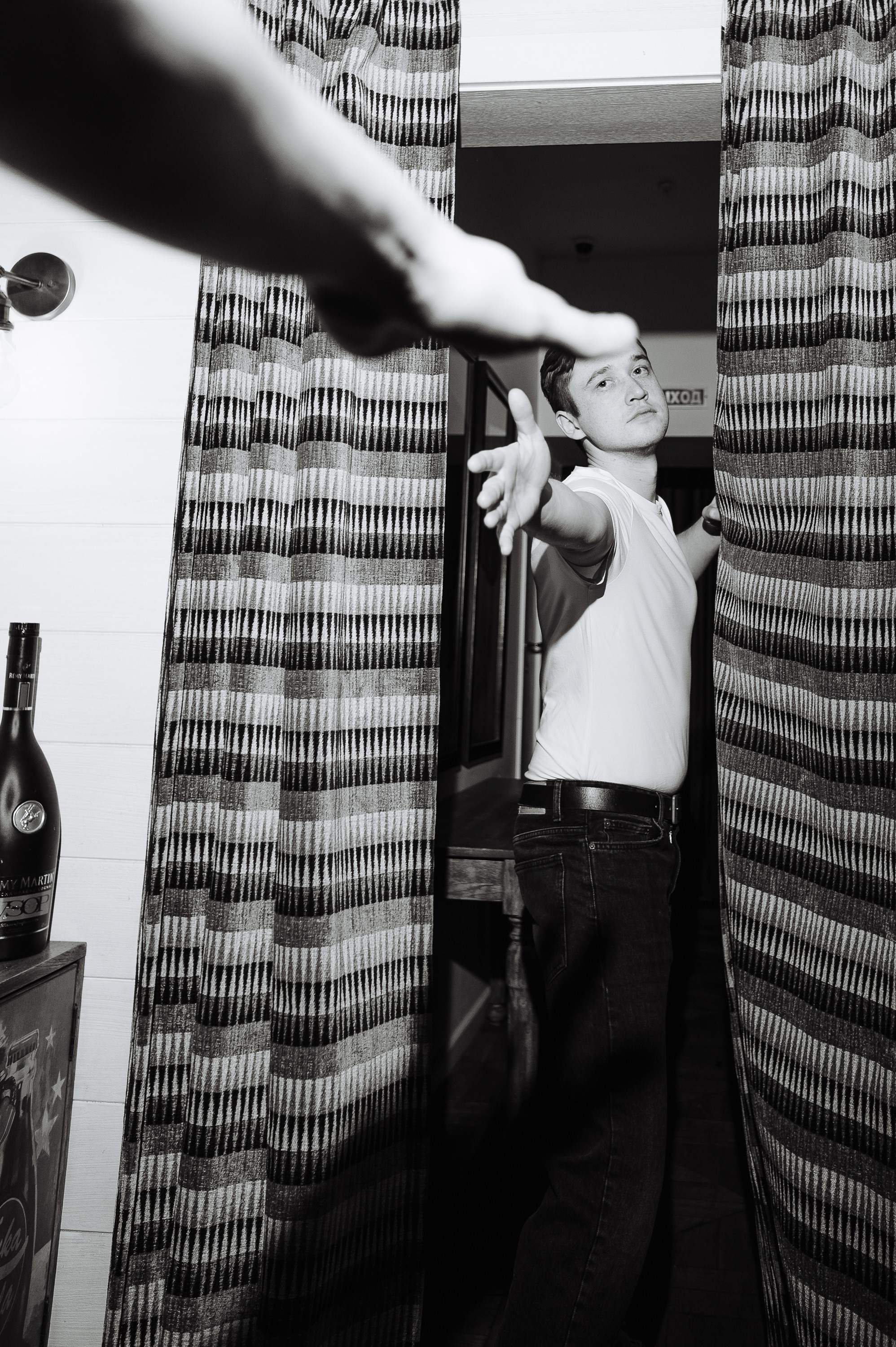 УГЛИ — Вечеринка в честь премьеры клипа VAVAN. Фотограф Вито Бурмасов | Москва