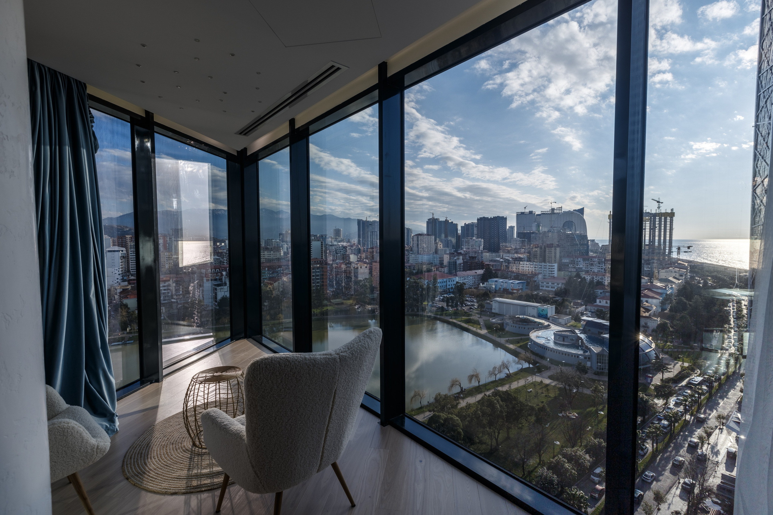 BELLEVUE RESIDENCE by HILTON. Режиссёр, клипмейкер, фотограф — Андрей Охота