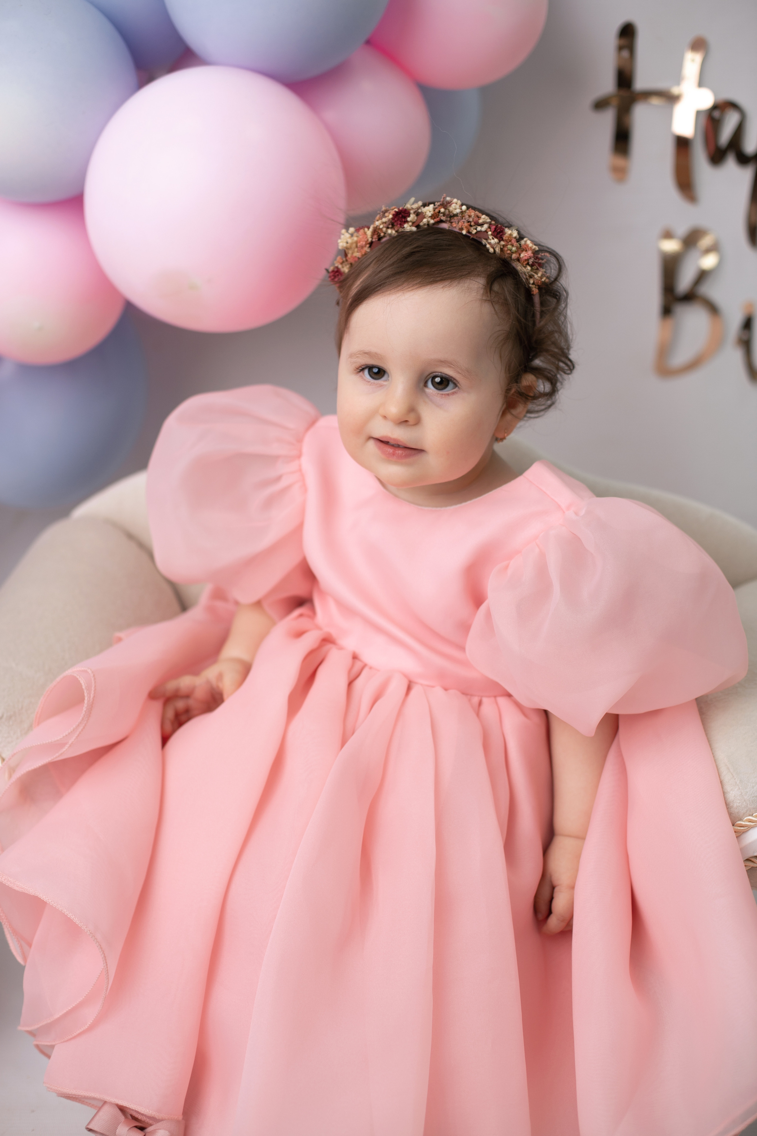 Годовасие Евы. Фотограф новорожденных в г. Россошь Виктория Нечепуренко