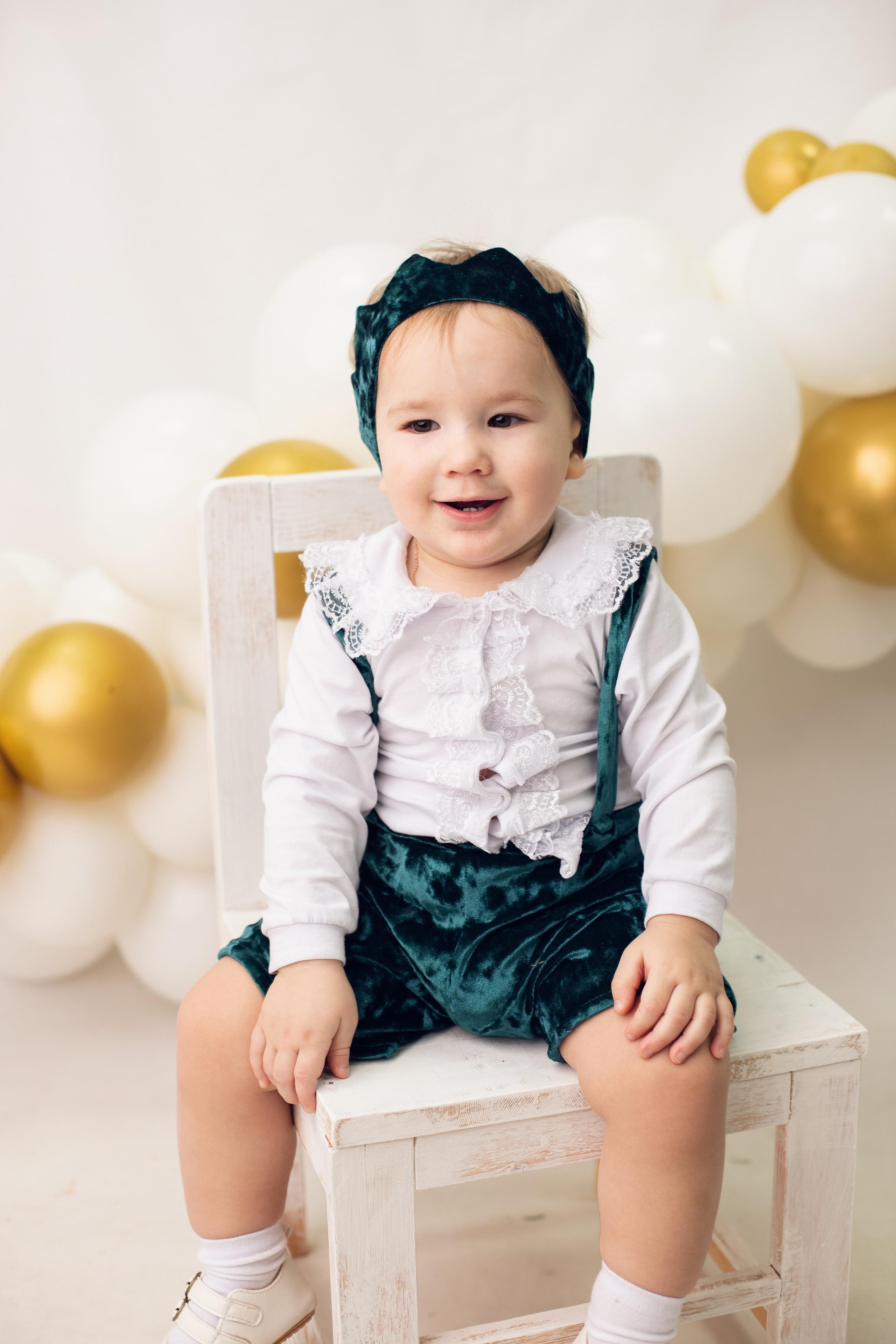 Годовасие Богдана. Фотограф новорожденных в г. Россошь Виктория Нечепуренко