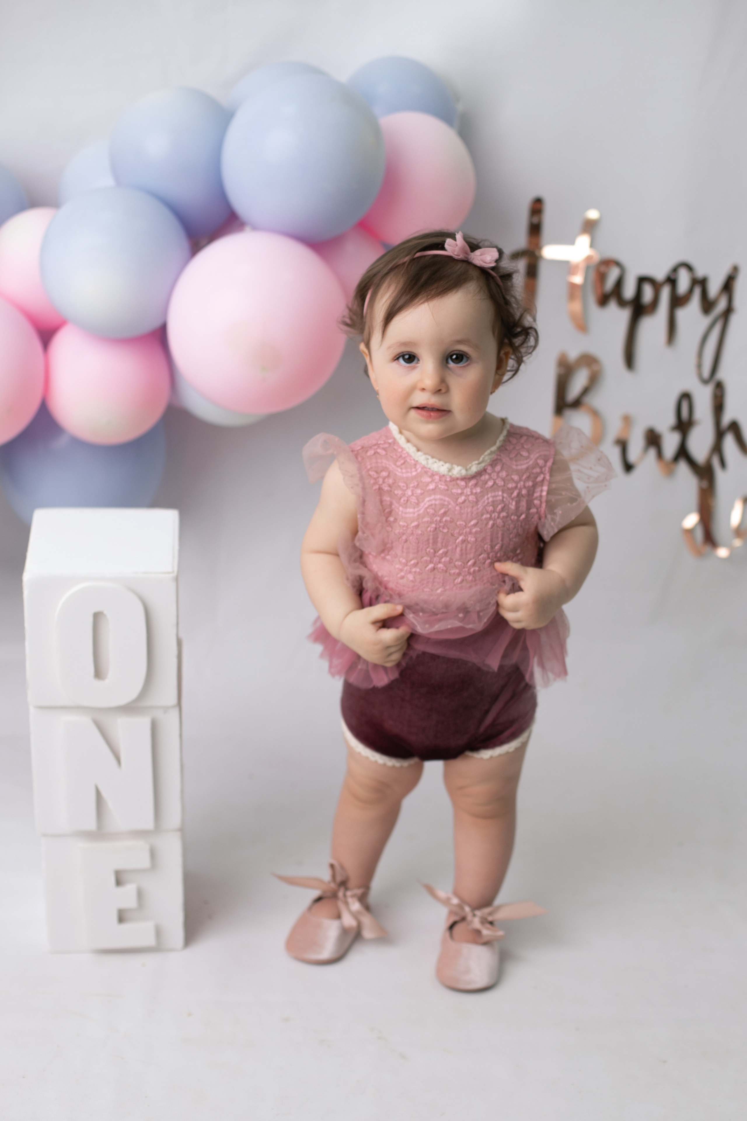 Годовасие Евы. Фотограф новорожденных в г. Россошь Виктория Нечепуренко