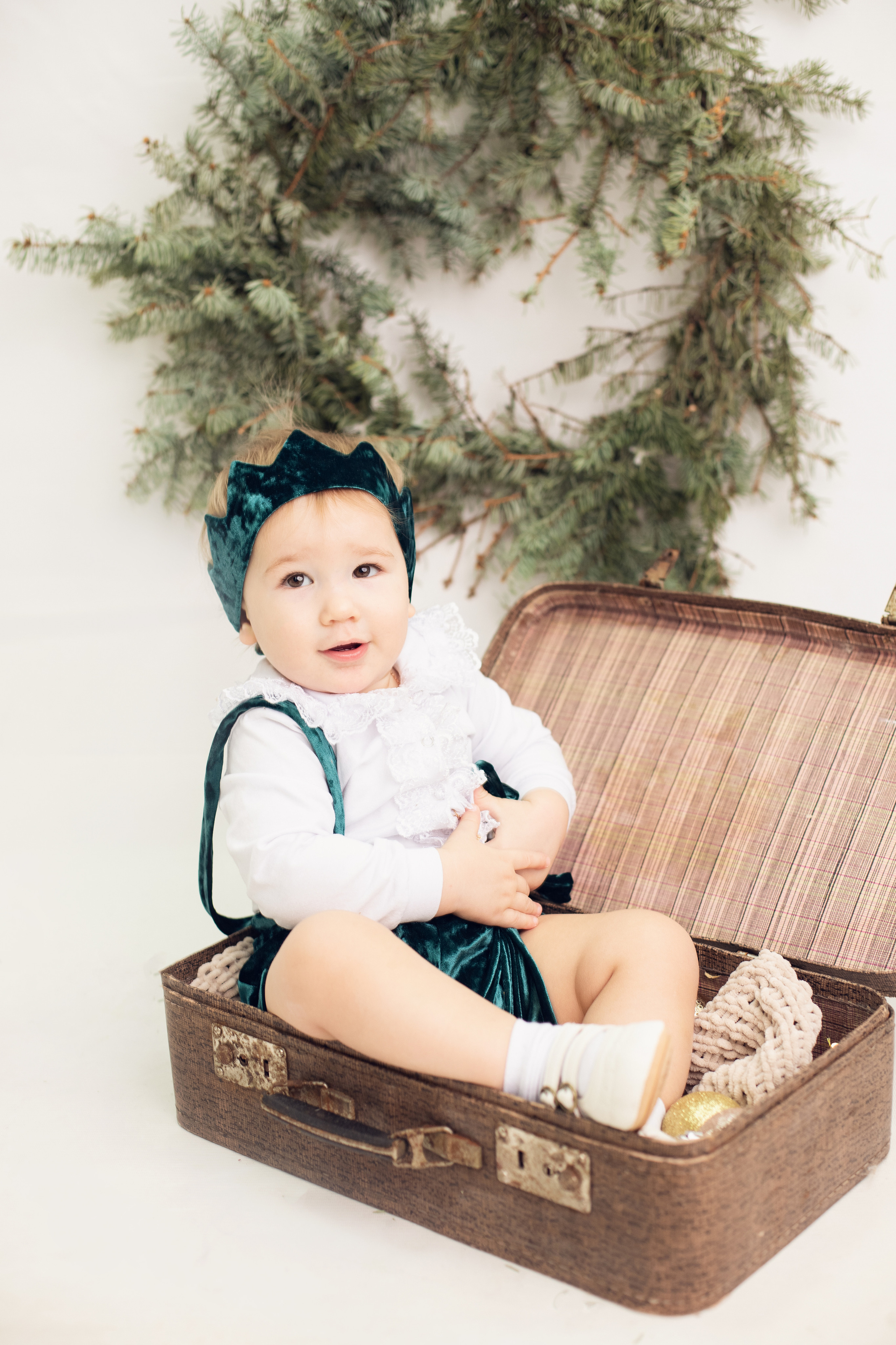 Годовасие Богдана. Фотограф новорожденных в г. Россошь Виктория Нечепуренко