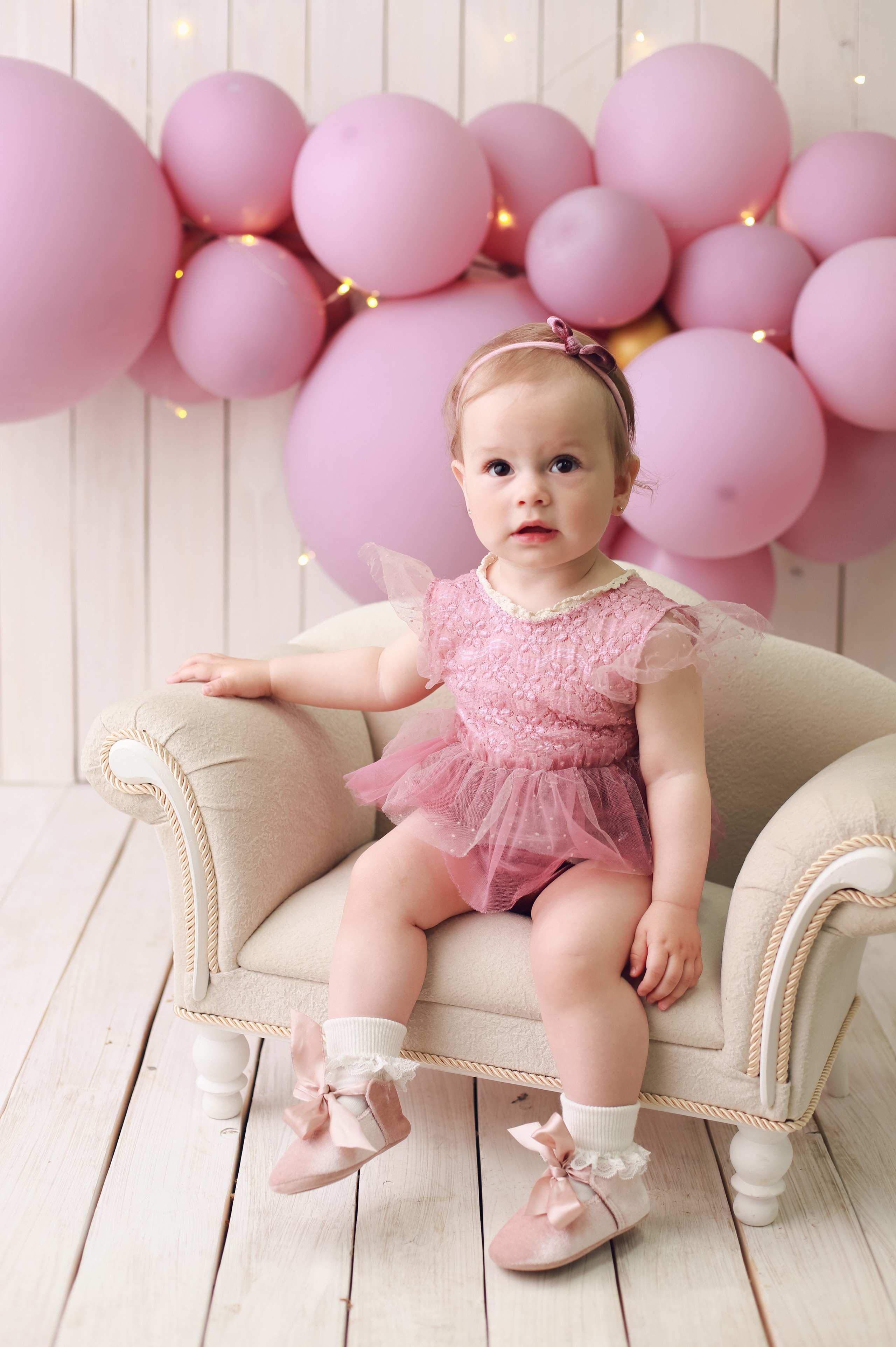 Годовасие Мирославы. Фотограф новорожденных в г. Россошь Виктория Нечепуренко