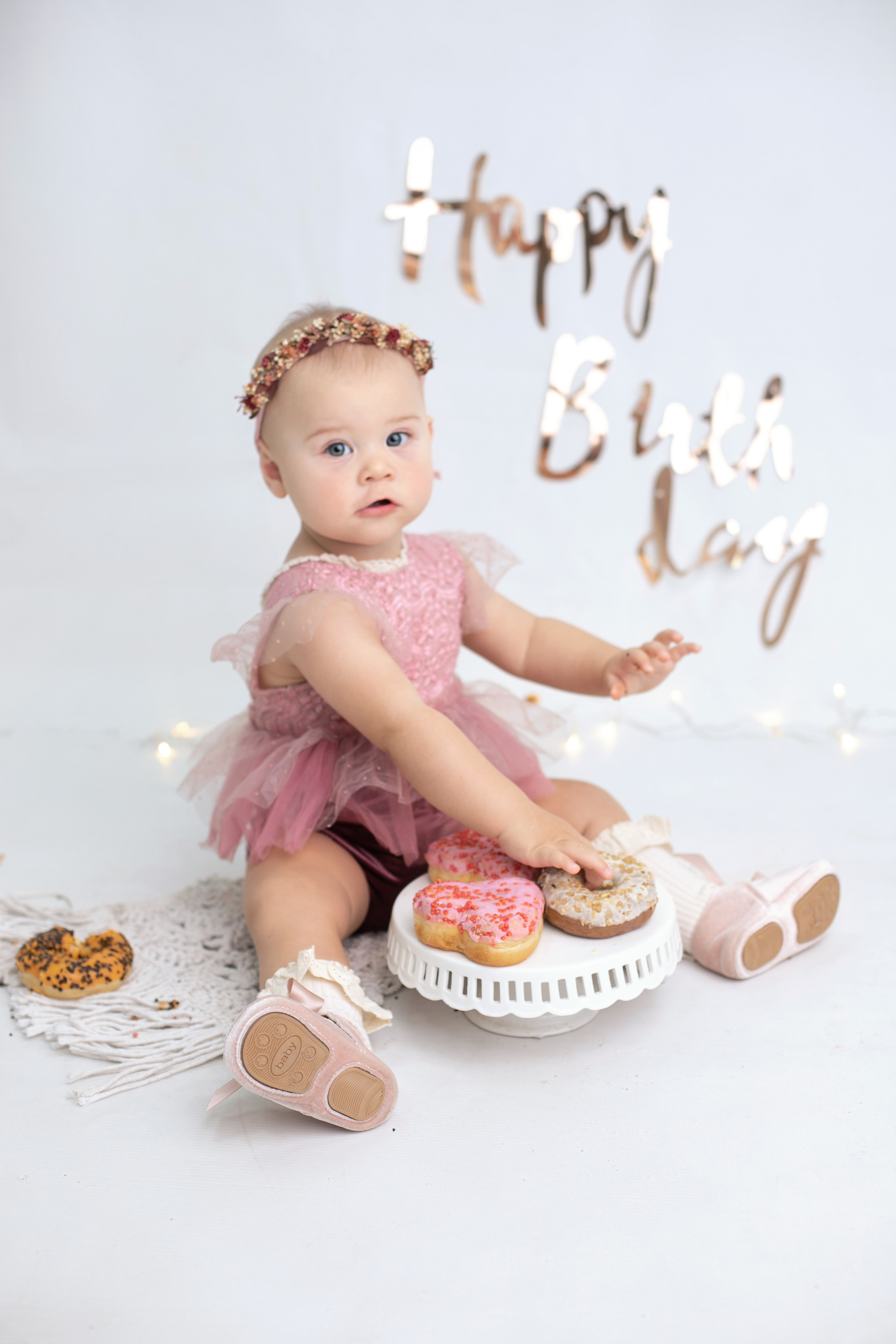 Годовасие. Фотограф новорожденных в г. Россошь Виктория Нечепуренко