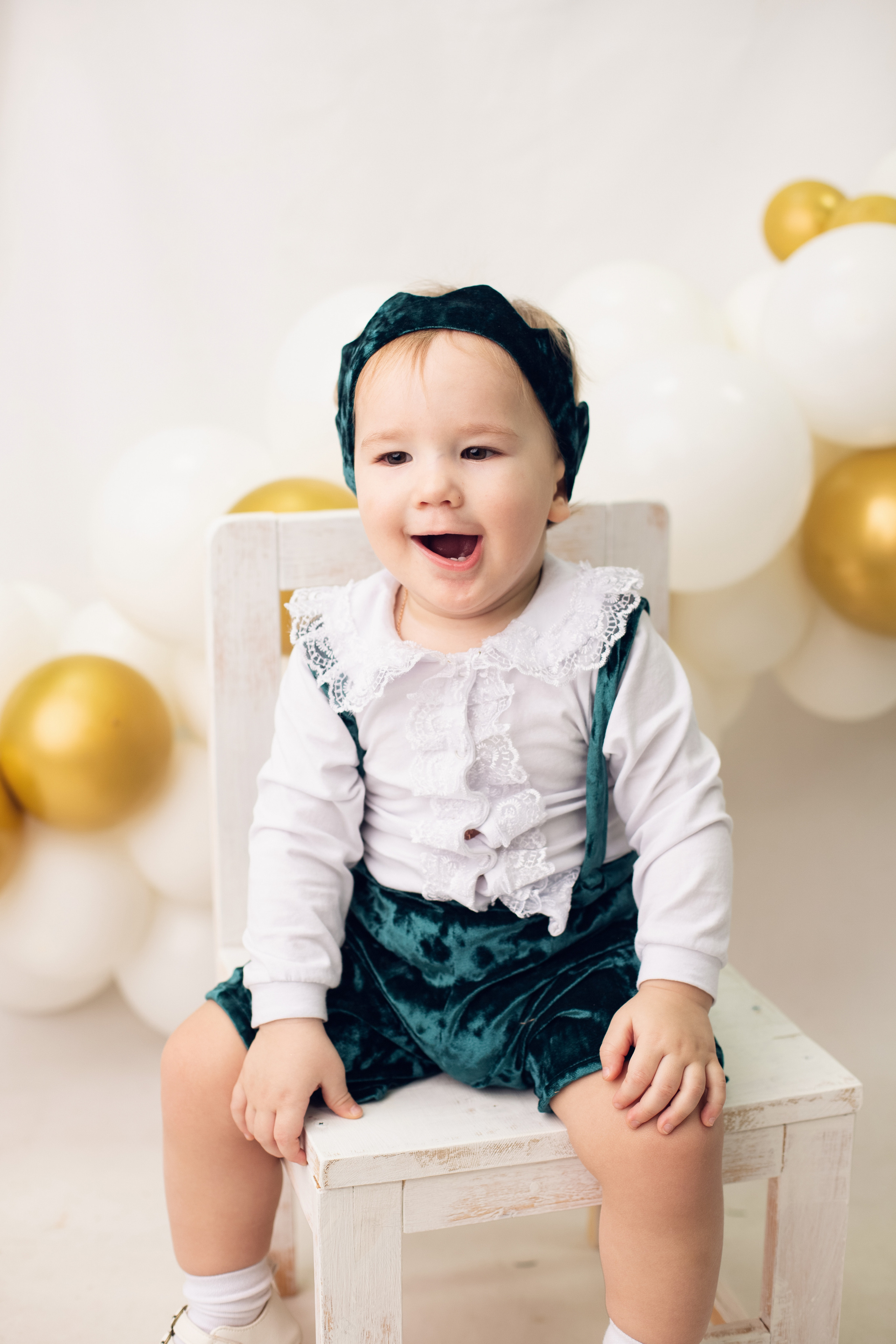 Годовасие Богдана. Фотограф новорожденных в г. Россошь Виктория Нечепуренко