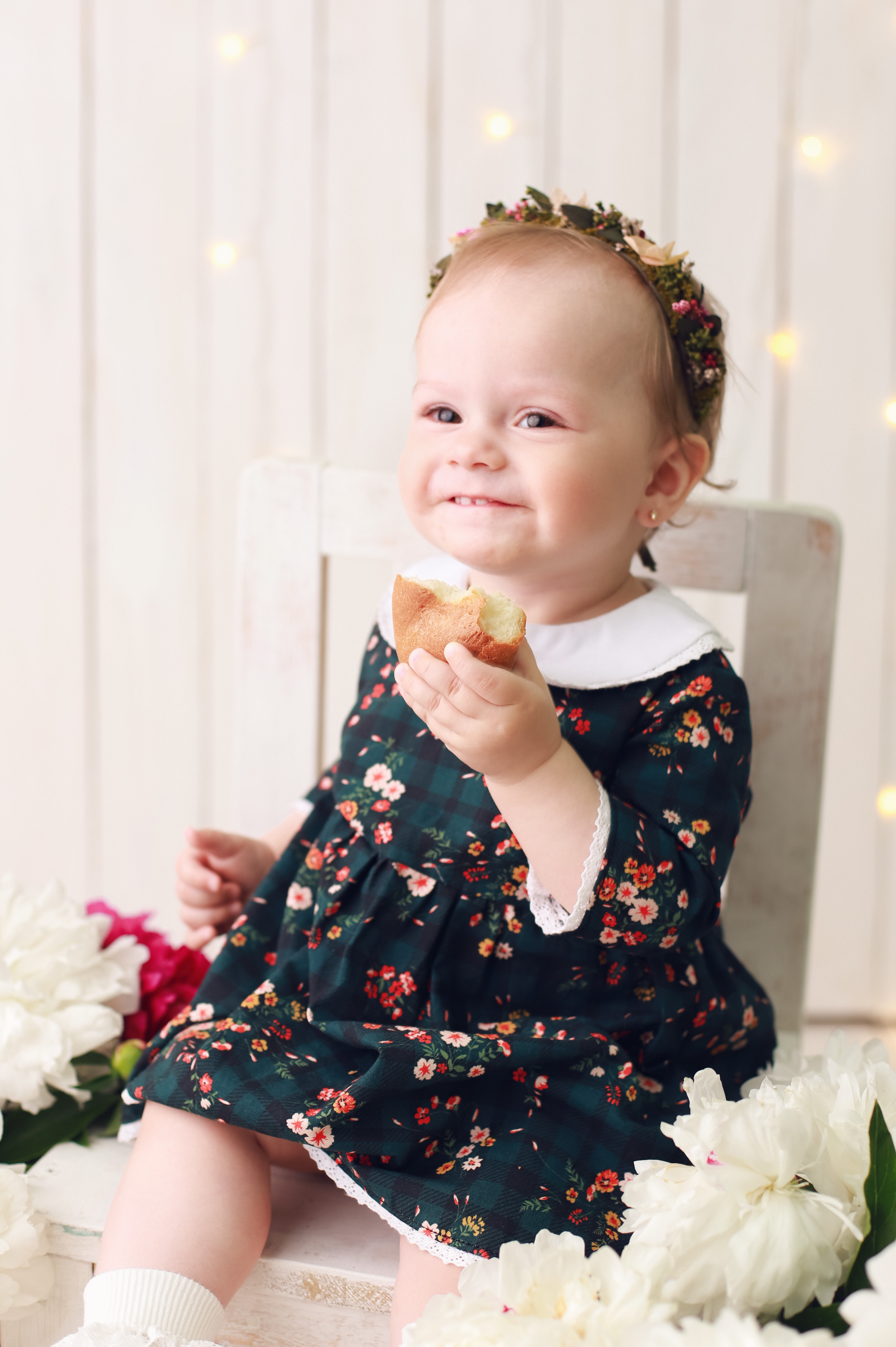 Годовасие Мирославы. Фотограф новорожденных в г. Россошь Виктория Нечепуренко