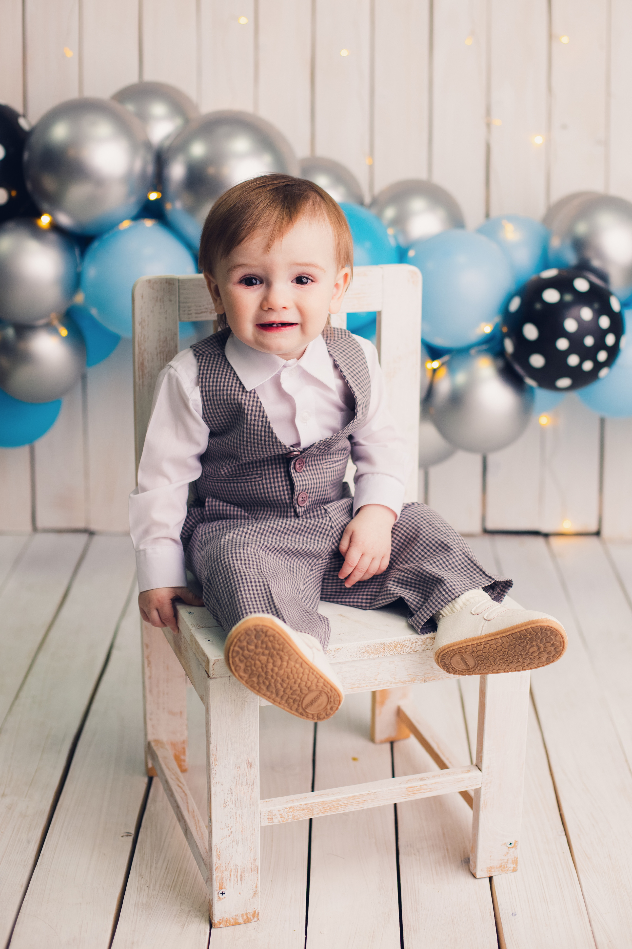 Годовасие Артема. Фотограф новорожденных в г. Россошь Виктория Нечепуренко