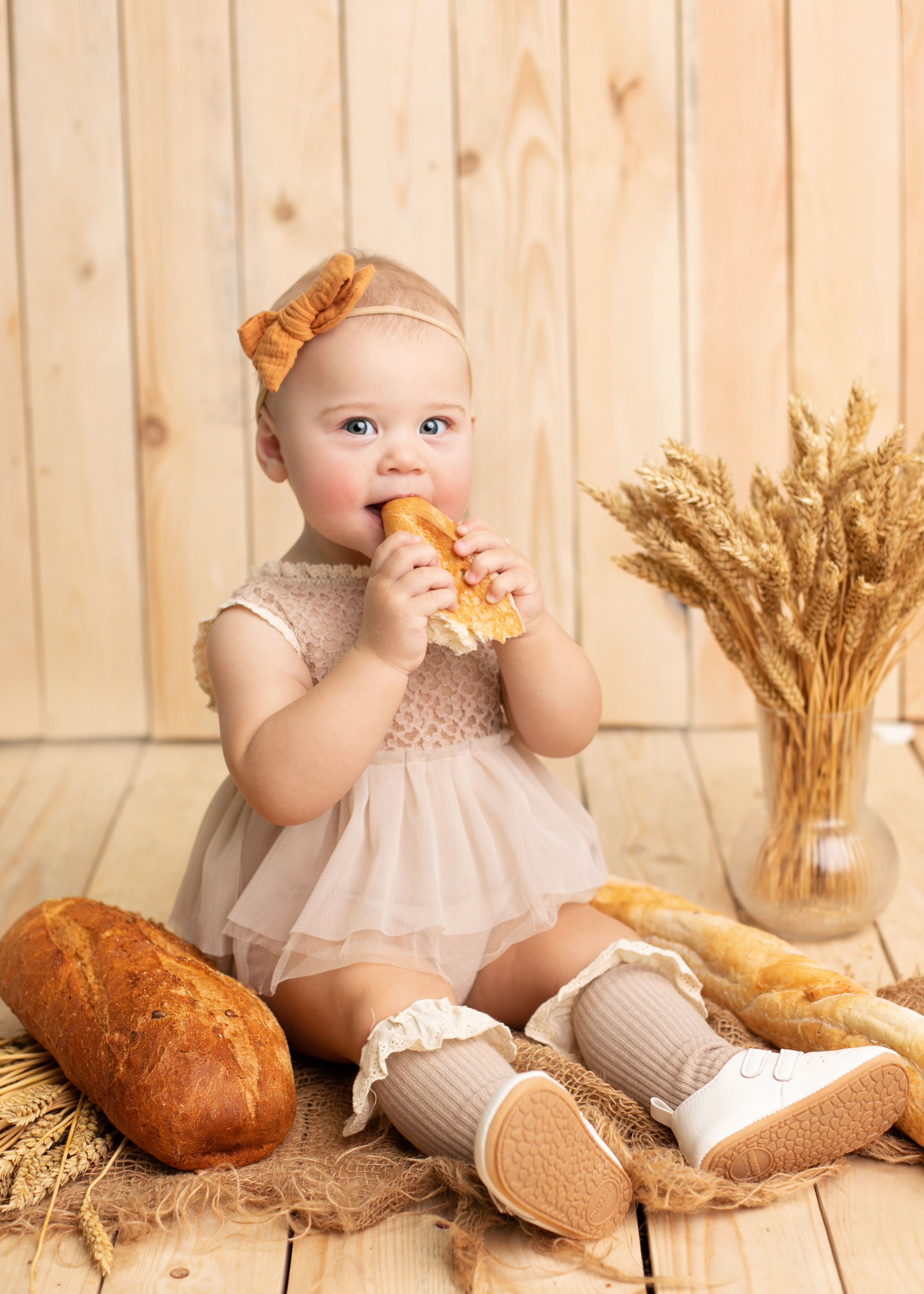 Годовасие. Фотограф новорожденных в г. Россошь Виктория Нечепуренко