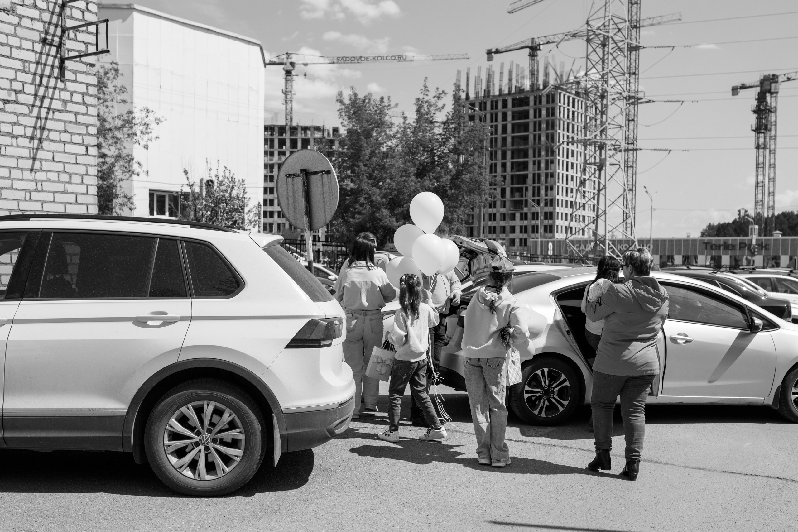 Съемка выписки из роддома. Фотограф в Уфе Ирина Идрисова