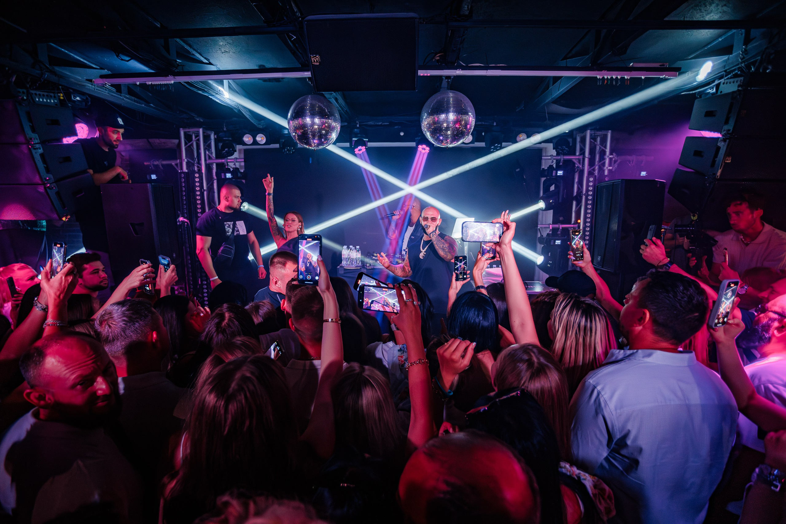 «Джиган"_Чайка на пляже_Ялта_12.07.2025 г. Аминов Руслан | Фотограф