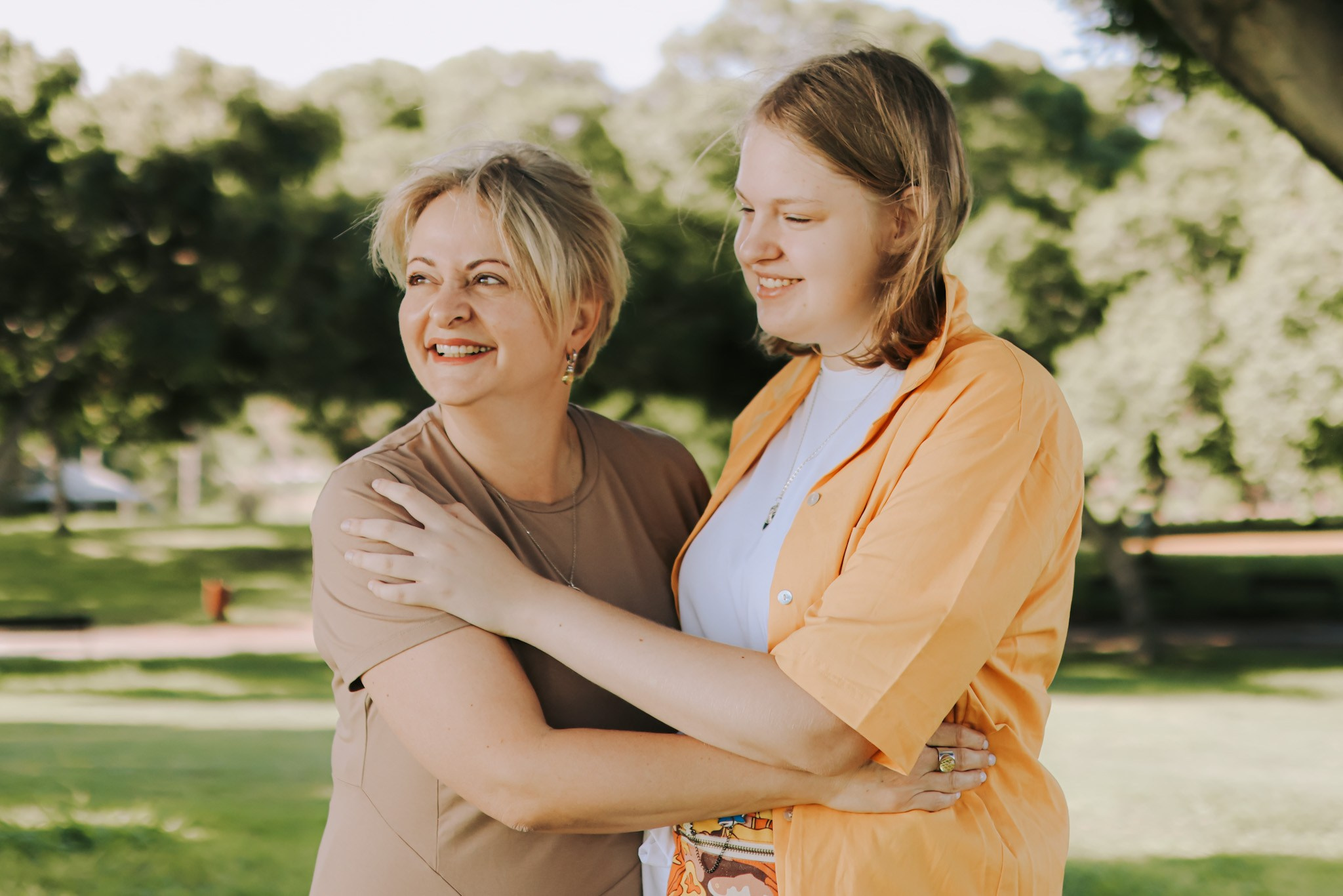 Family shoot, Ramat Gan | August 2025. Photographer in Israel Alice Milchin