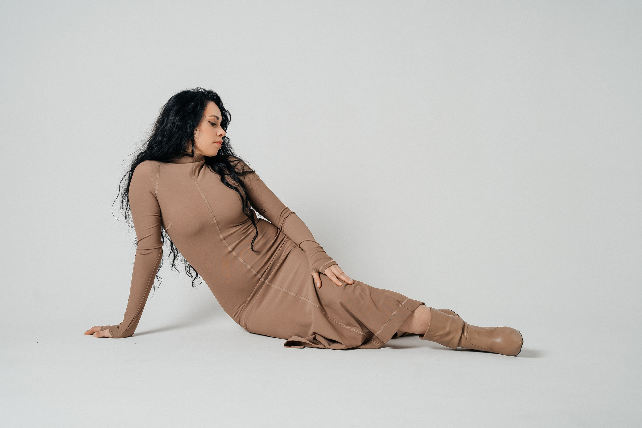 Съемки в интерьере студий. Виктория Алпеева — фотограф по любви