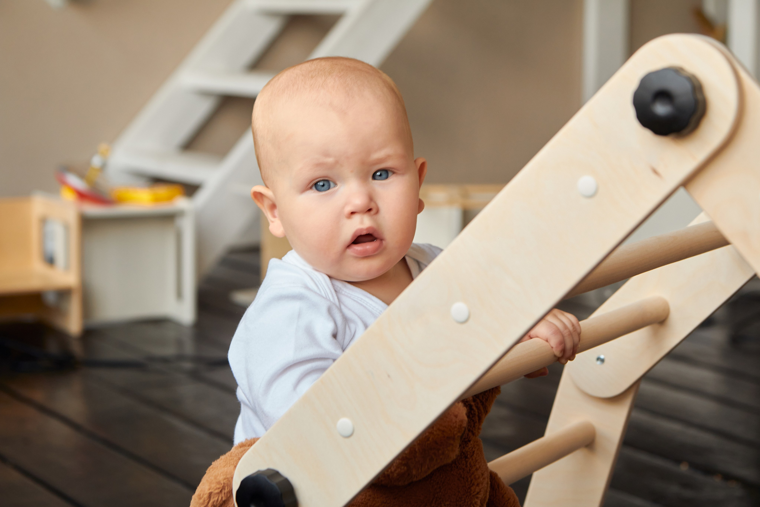 Фотосъёмка мебели любой сложности. Предметный и репортажный фотограф Алексей Кротов