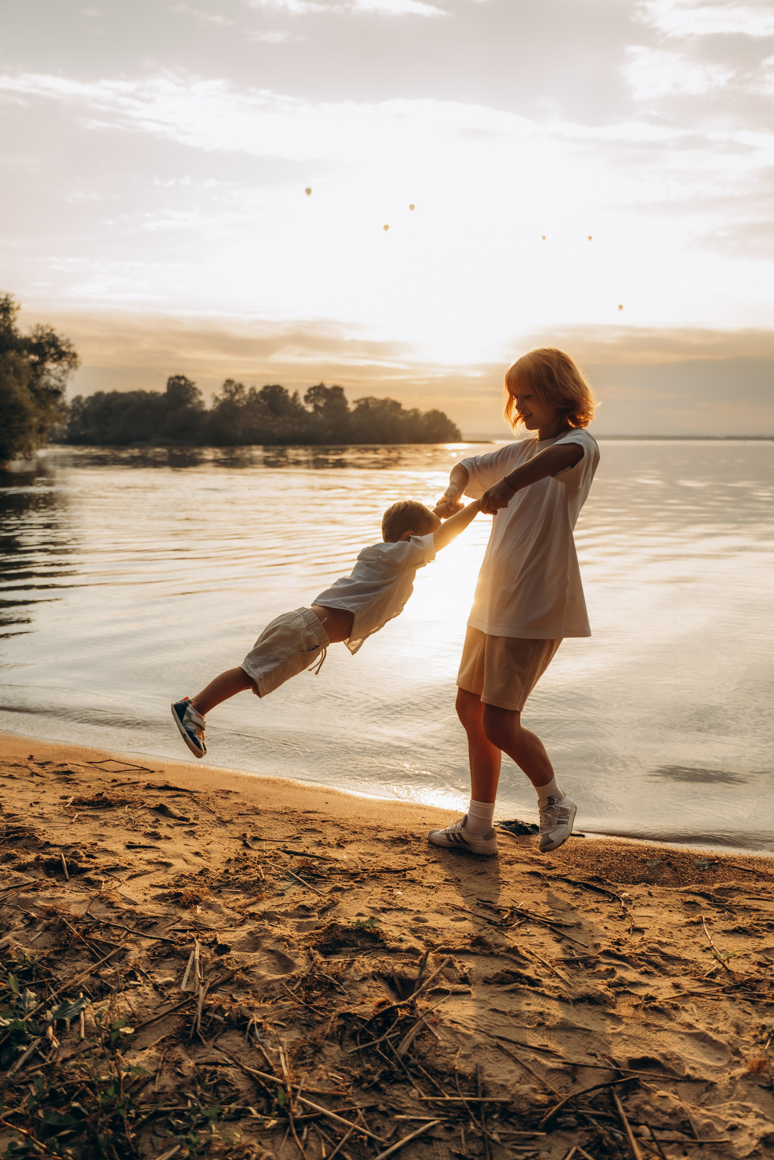 Лена, Дима, Ульяна, Мирон и Макар. Фотограф в Минске — Мария Миллс