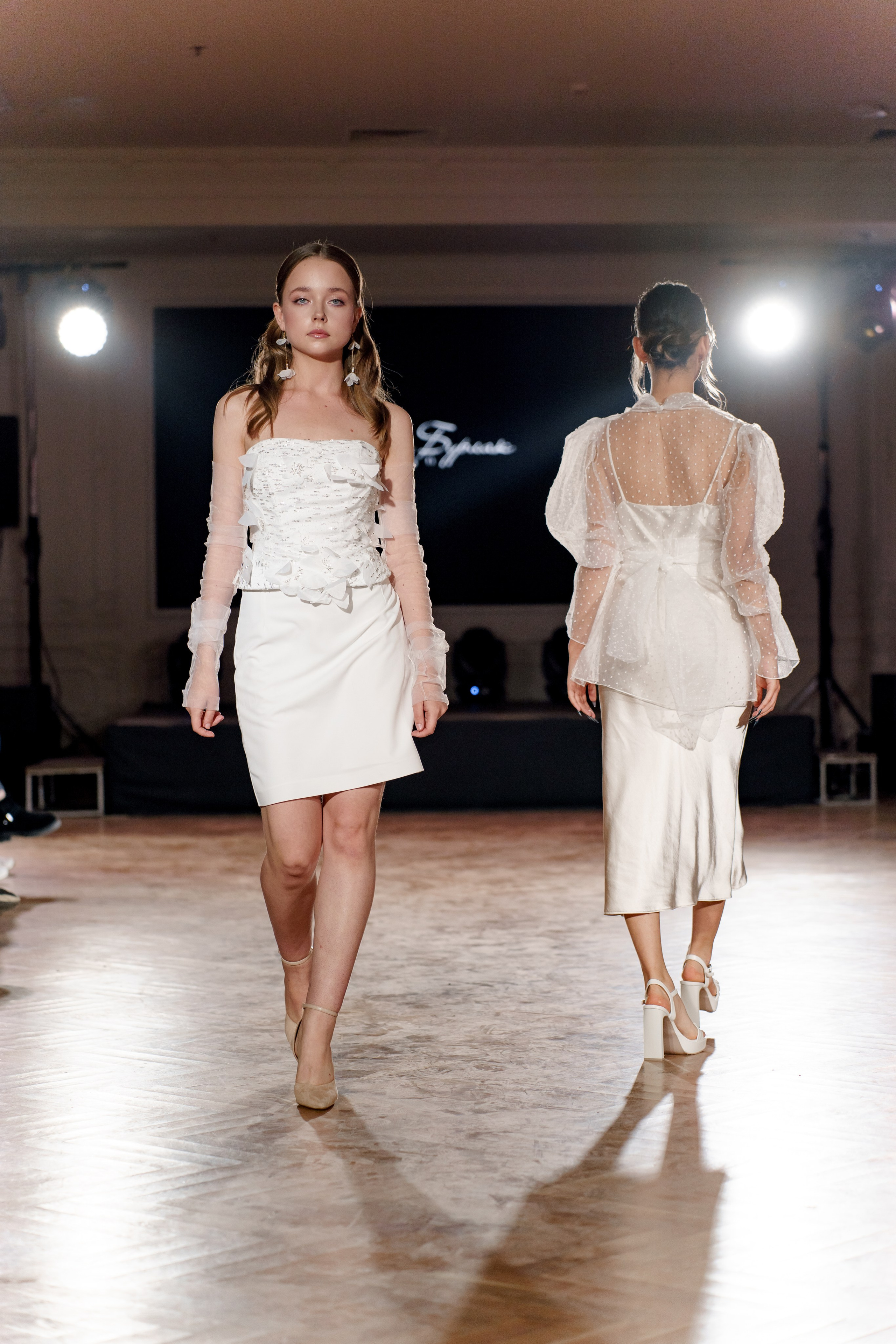 Выставка свадебных специалистов «Свадьба на 1000%». Свадебный фотограф в Санкт-Петербурге