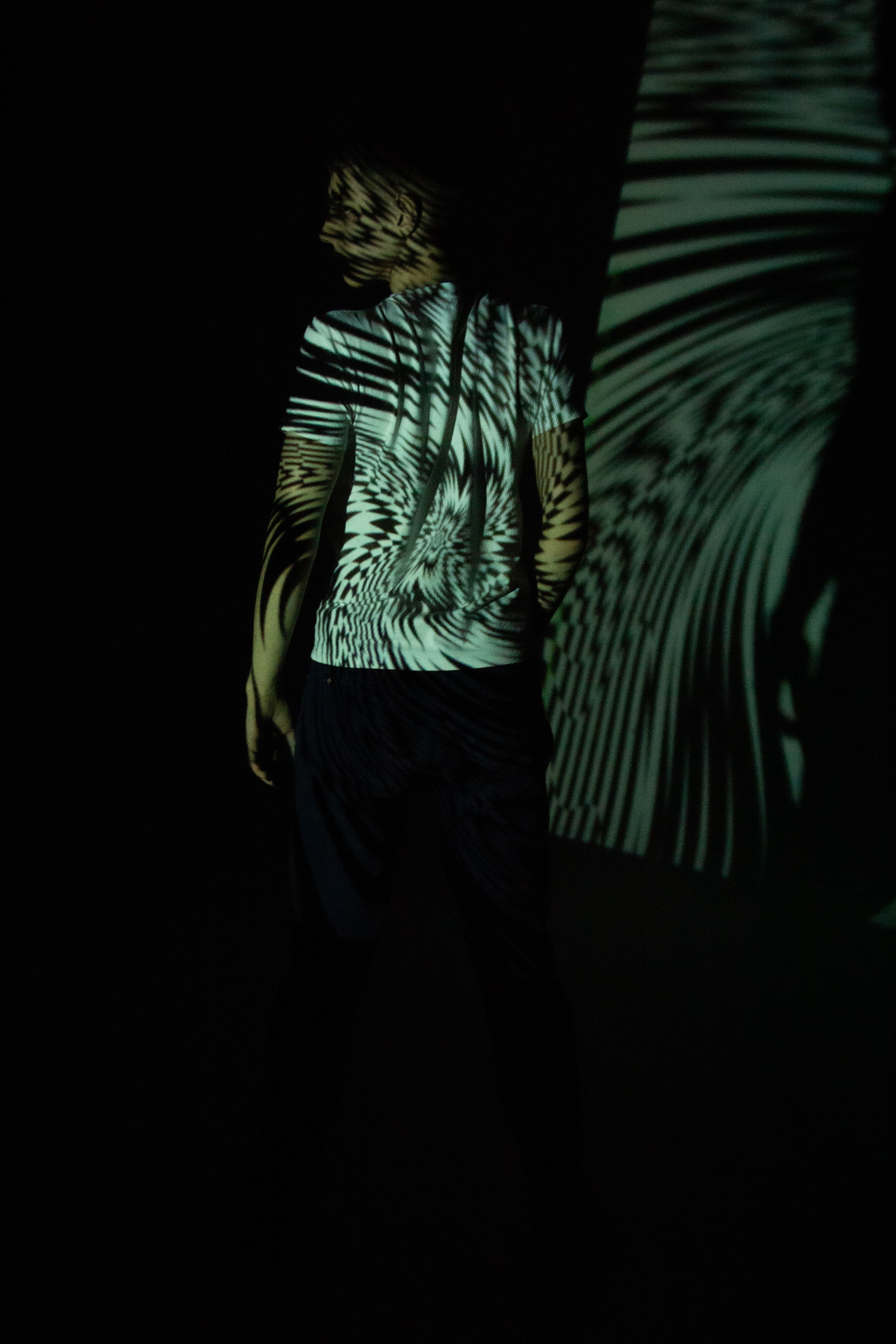 Мужской портрет с цветом. Главная