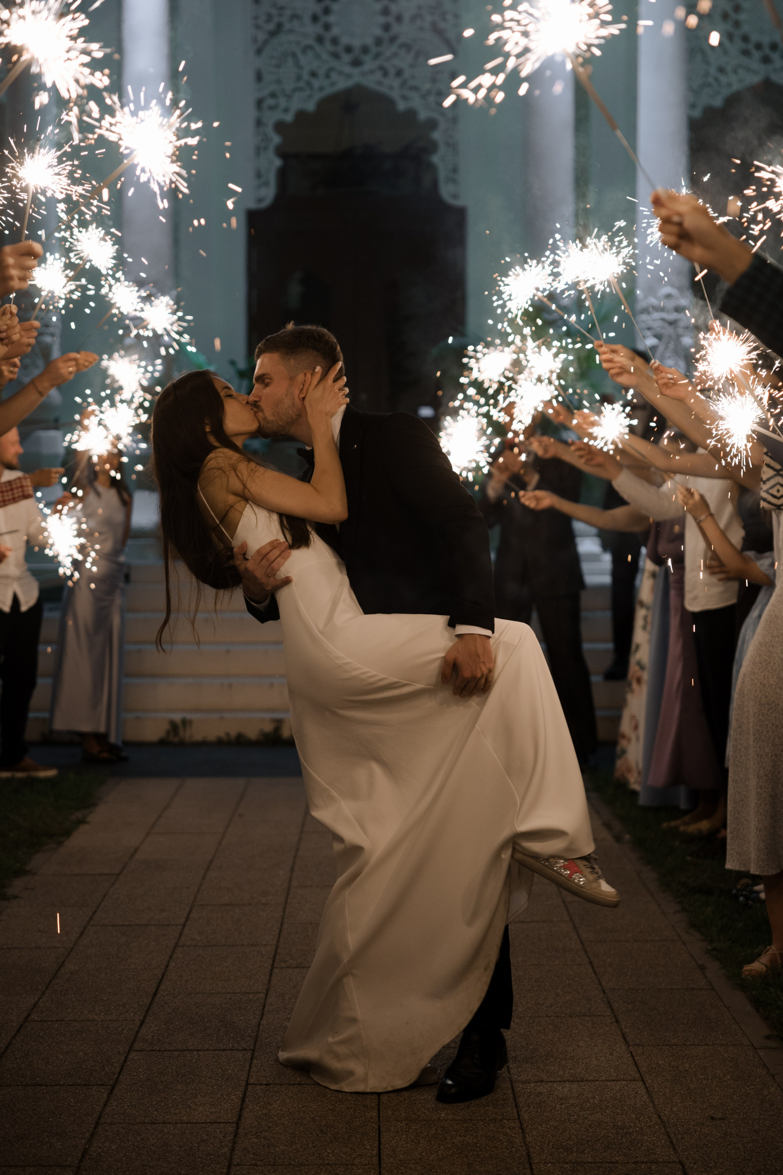 КРИЧАТ ОБ ОДНОМ — ЭТО ЛЮБОВЬ. Фотограф Наталия Бирюкова