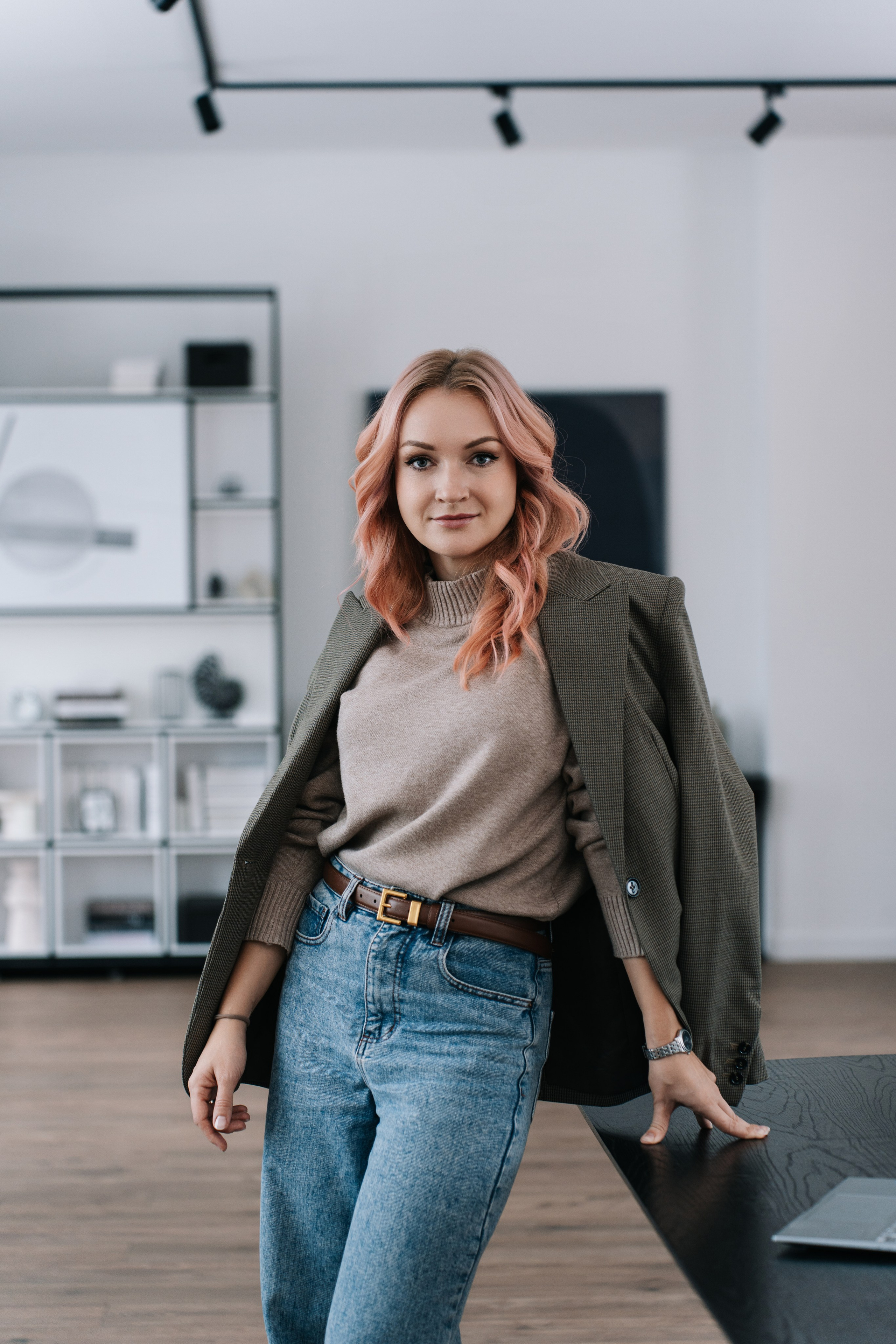 Бизнес фотосессия для сотрудников в фотостудии