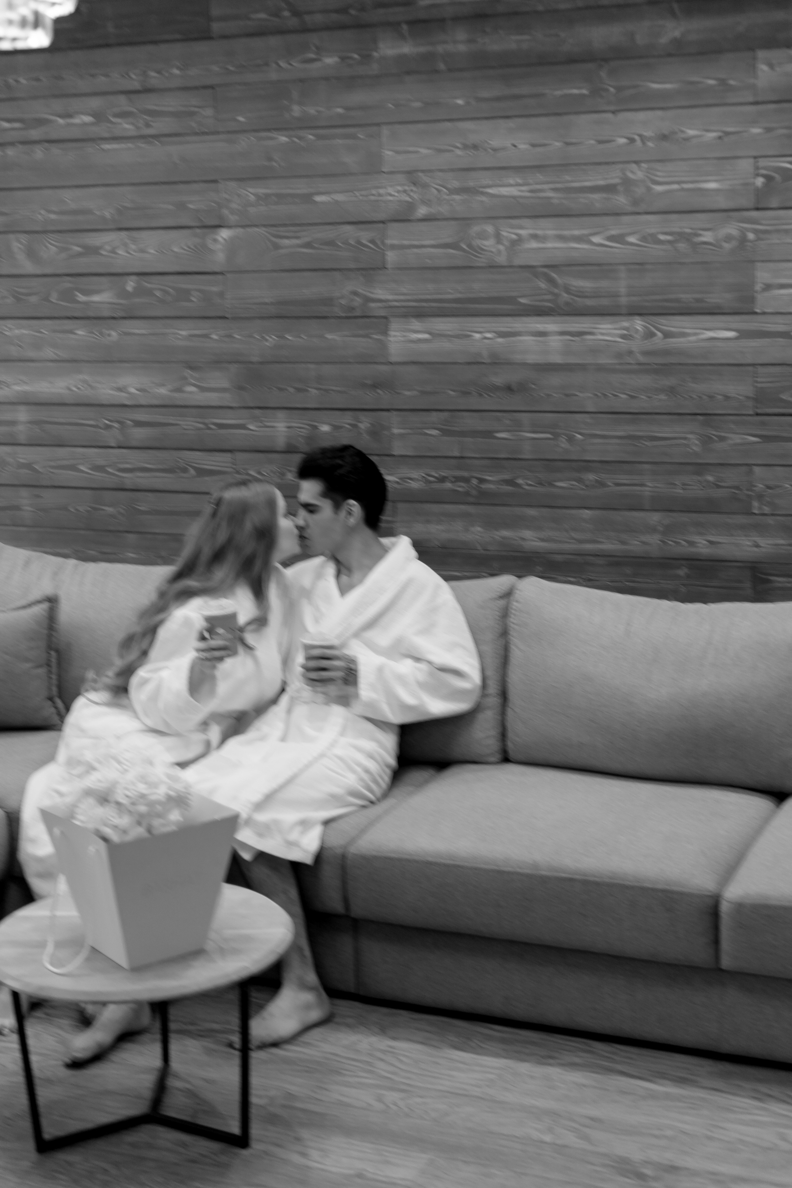 СВАДЕБНАЯ СЬЕМКА СБОРОВ В ОТЕЛЕ И ВЫЕЗД НА ЦЕРЕМОНИЮ (СНЯТО В СИБИРЕ В НИЖНЕВАРТОВСКЕ). Профессиональный фотограф, Санкт-Петербург — Виктория Богомолова