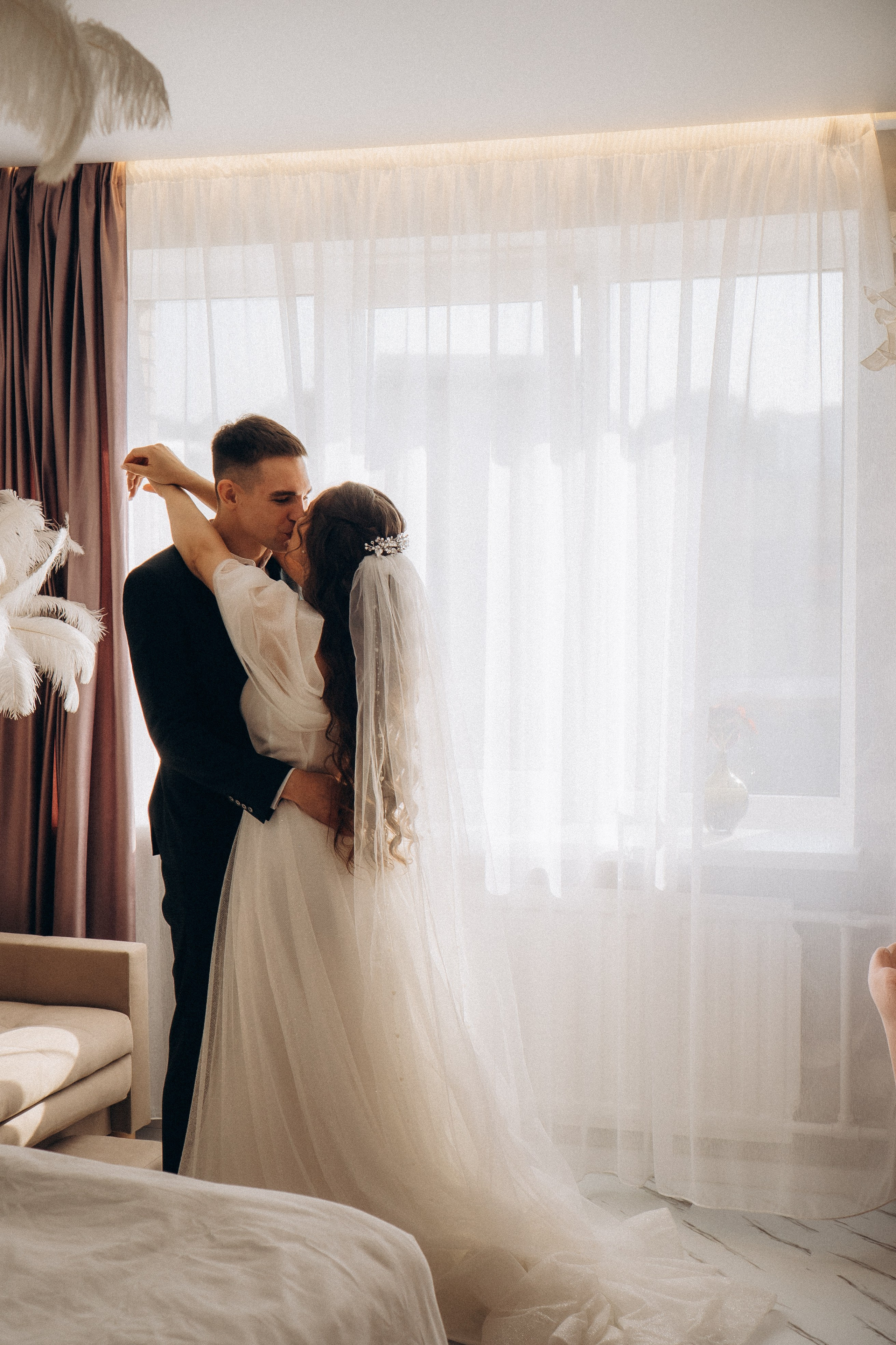 СВАДЕБНАЯ СЬЕМК В ПАРКЕ 300-ЛЕТИЯ. Профессиональный фотограф, Санкт-Петербург — Виктория Богомолова