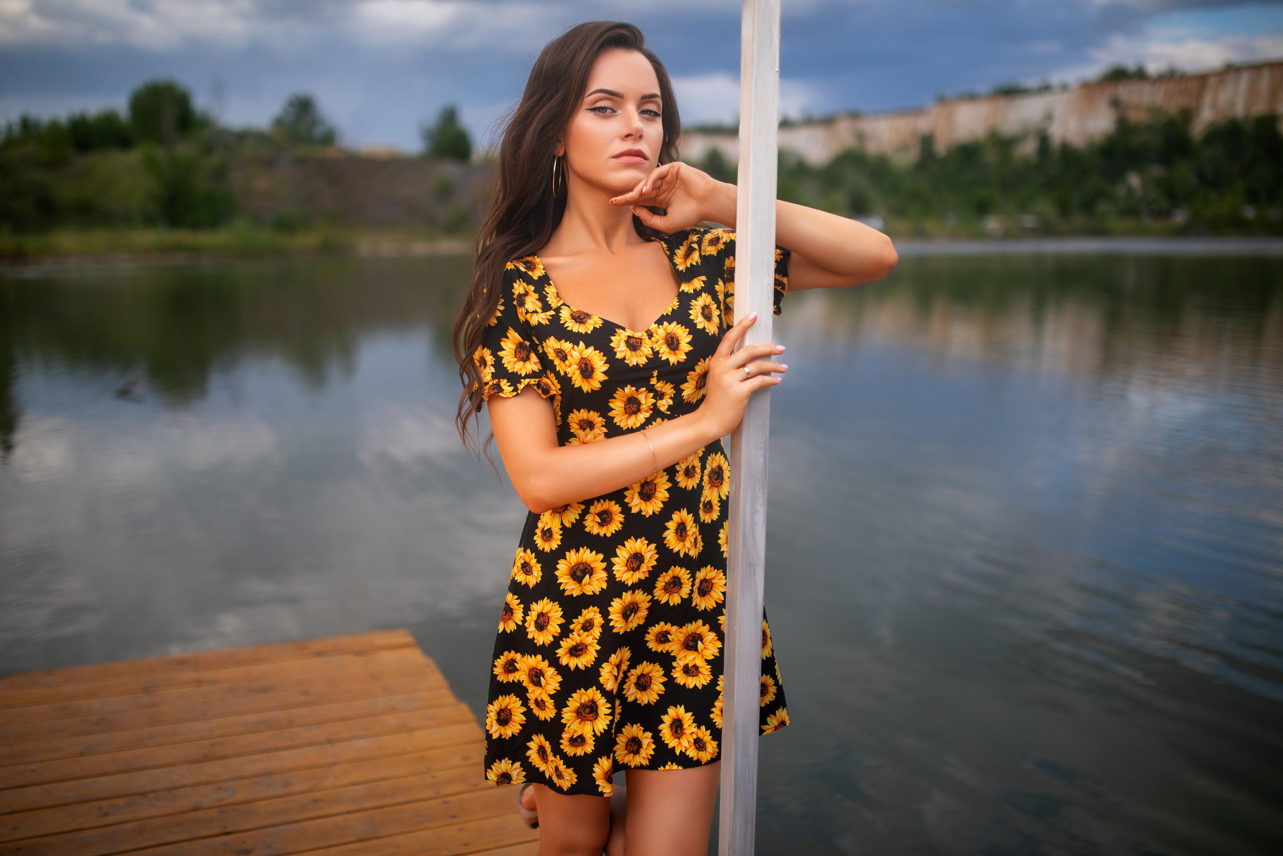 Летняя съемка с Екатериной на природе в парке Белый Колодец в формате для «себя»