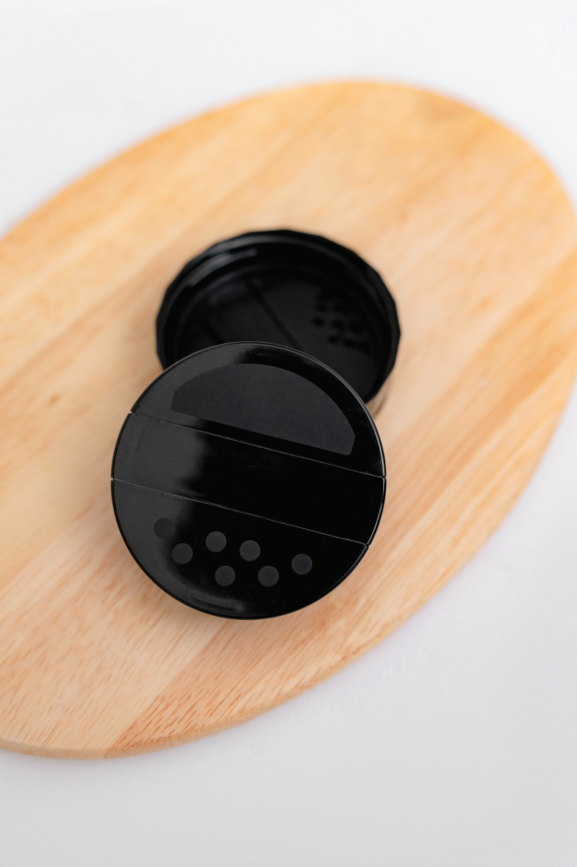 Баночки со специями для ВБ. Коммерческий фотограф в Казани Ксения Добролюбова