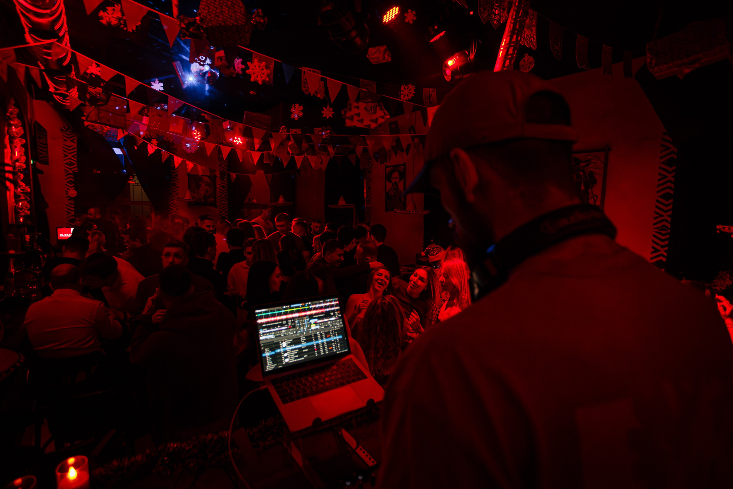 Последняя пятница_El Pastor_Симферополь_27.12.2024. Аминов Руслан | Фотограф