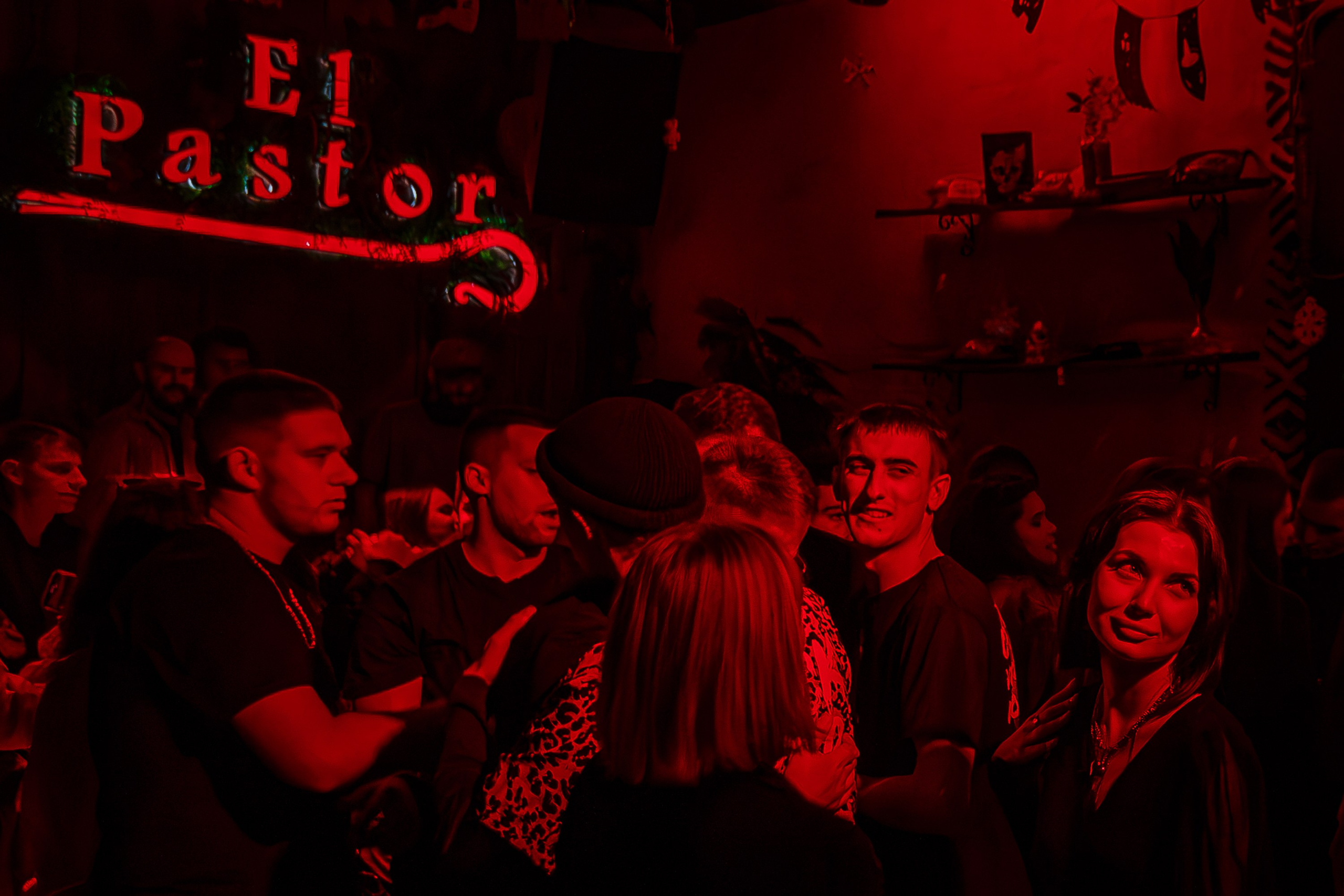 Пятница 13. Сумерки_El Pastor_Симферополь_13.12.2024. Аминов Руслан | Фотограф