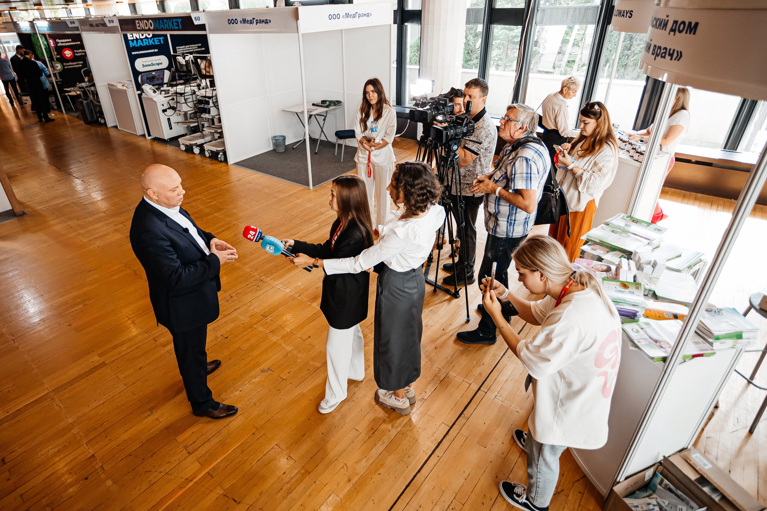 ЭКСПО КРЫМ. IХ Международная специализированная медицинская выставка «Здравоохранение. Крым 2024». Аминов Руслан | Фотограф