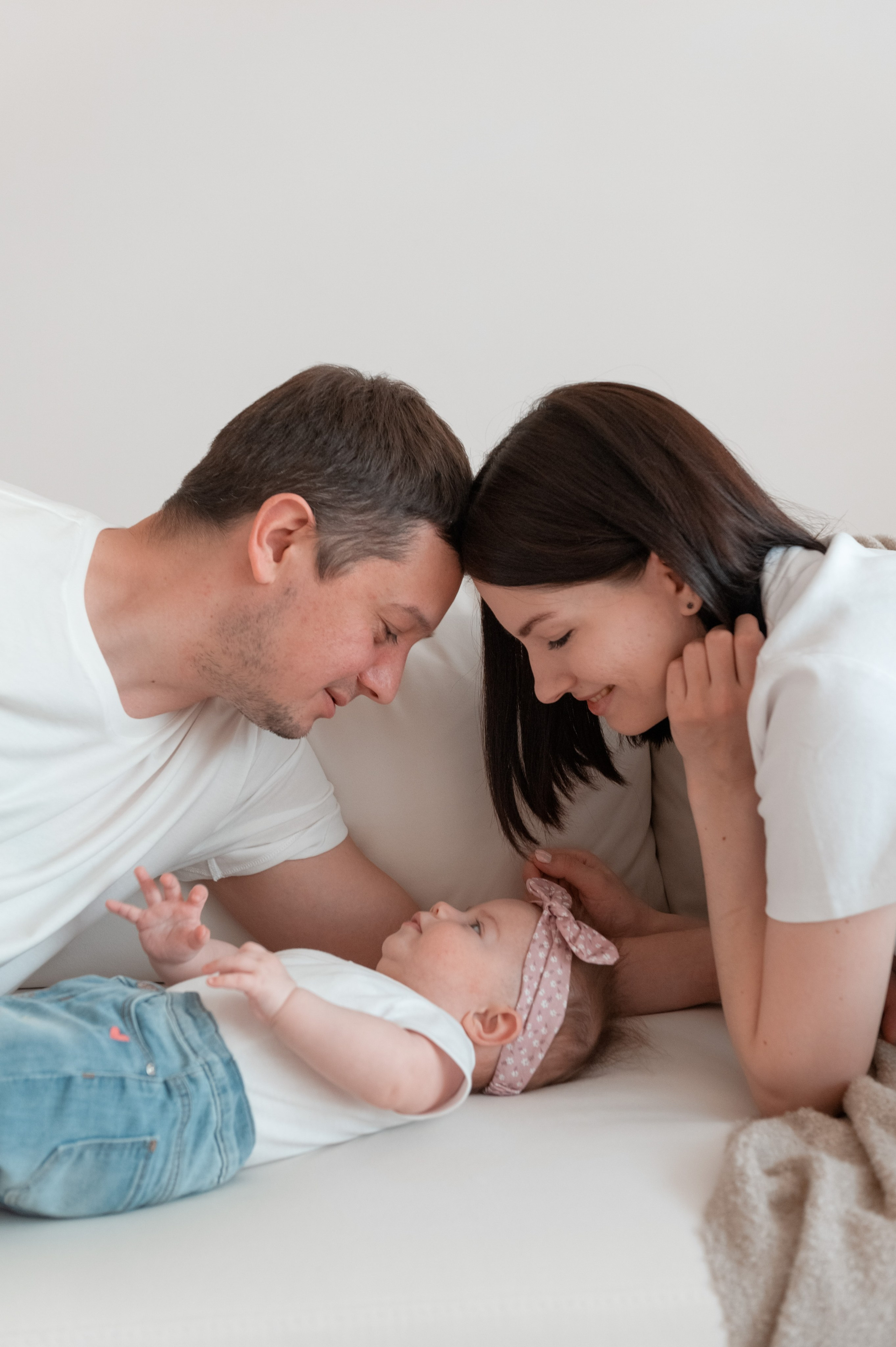 Яна Фарид и Аделина. Семейный и женский фотограф, контент фотосессия в Екатеринбурге