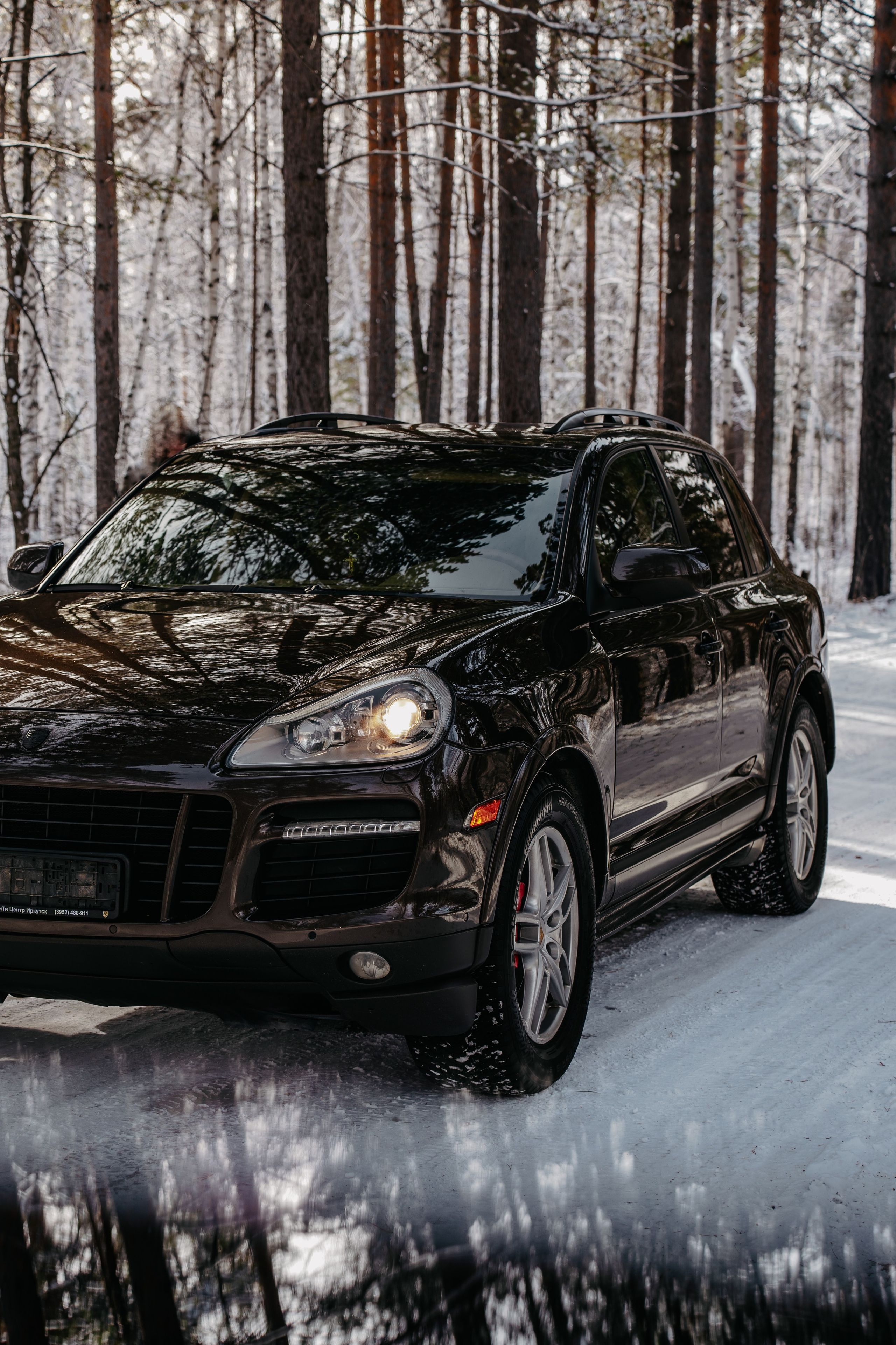Porsche Cayenne. Фотограф, видеограф и пилот дрона на Байкале