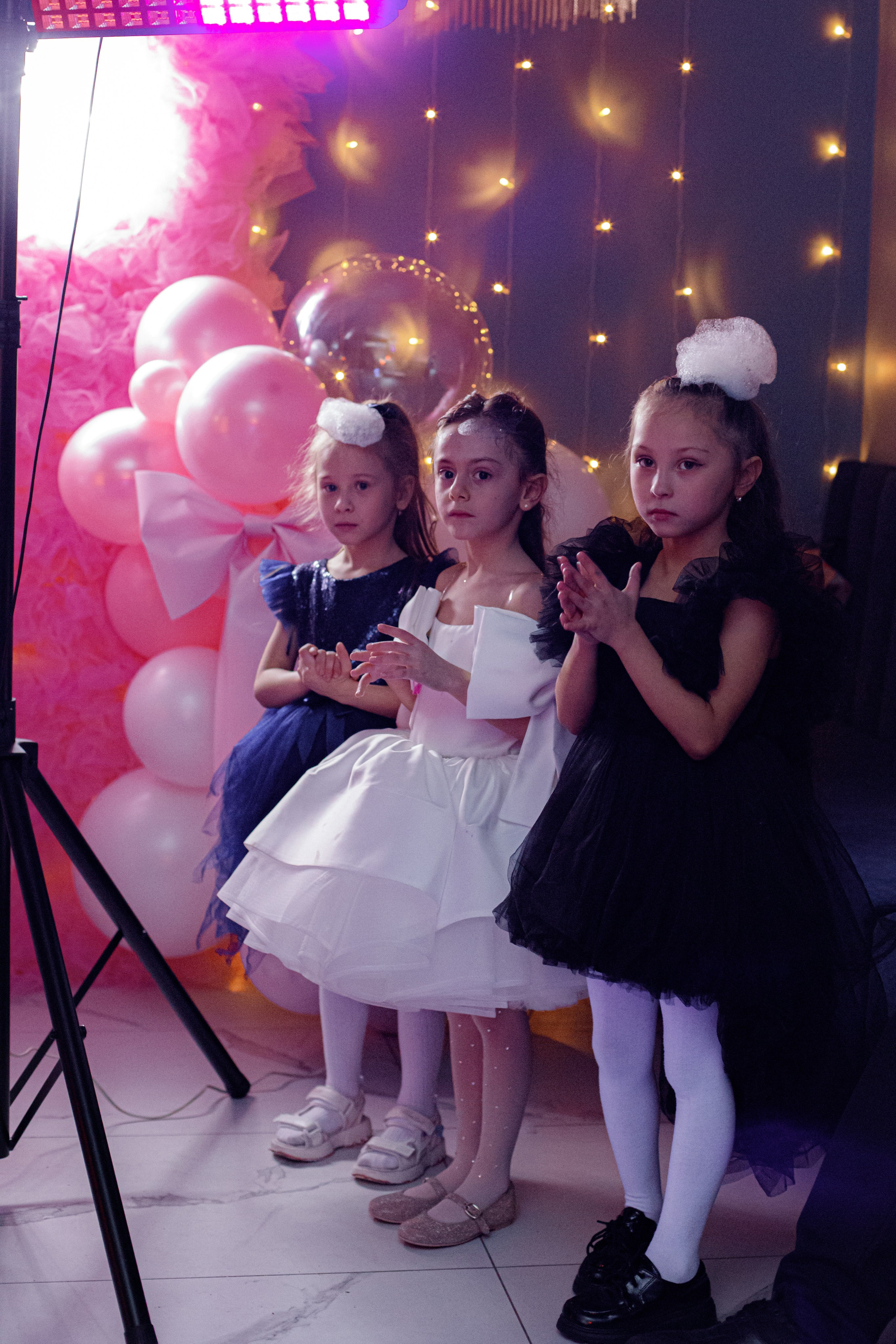 ASIA'S BIRTHDAY PARTY. Photokarish