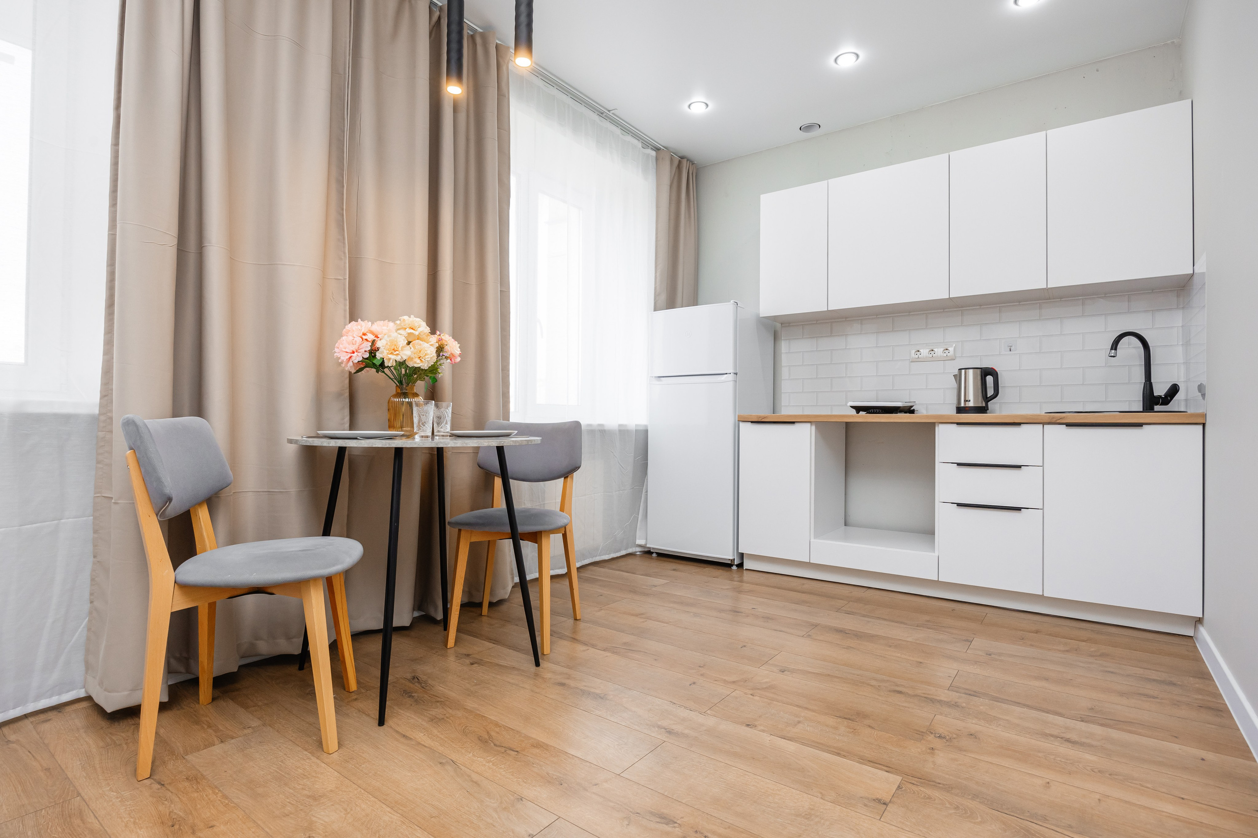 Риэлторская съёмка. Фотограф и видеограф в Улан-Удэ: Аюна Габагуева и Артём Шаханов