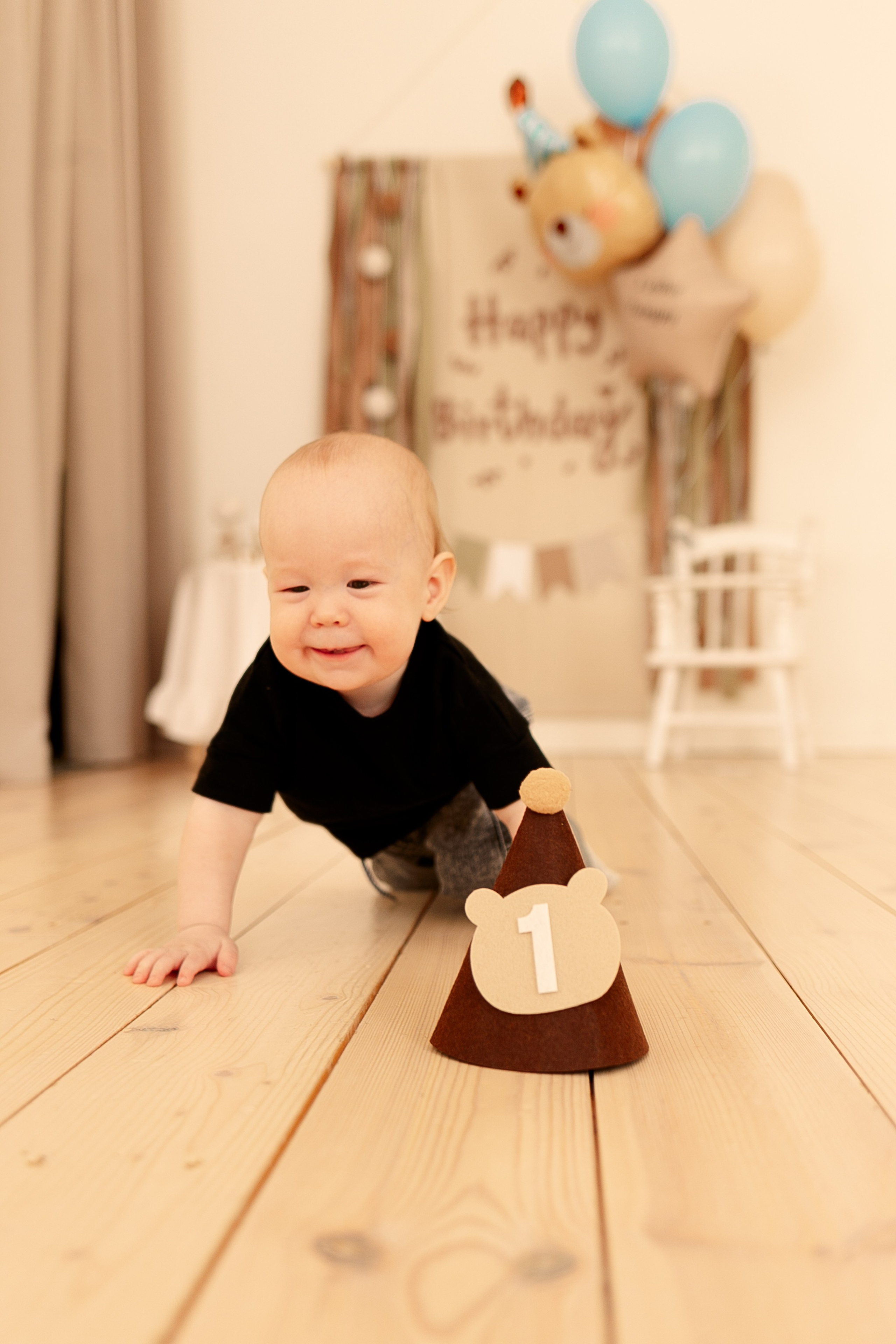 Тимуру 1 годик. Семейный фотограф Фотосессия беременности  Екатеринбург Елена Луткова