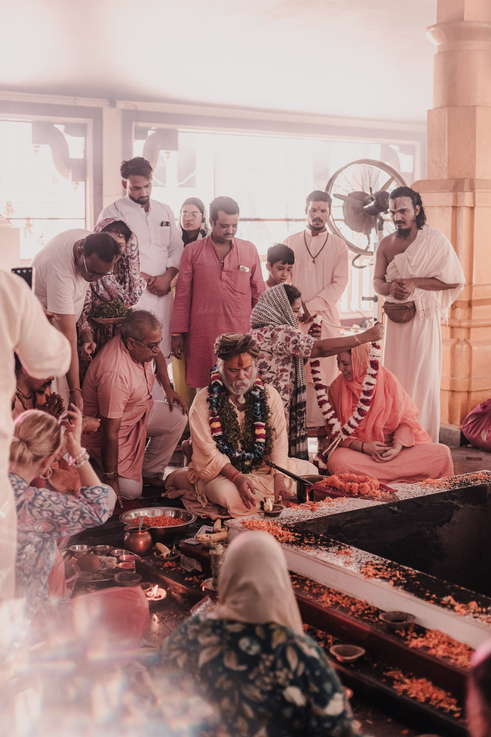 Navaratri yajna at Devraha Baba Ji ashram. Мариам Багдасарян