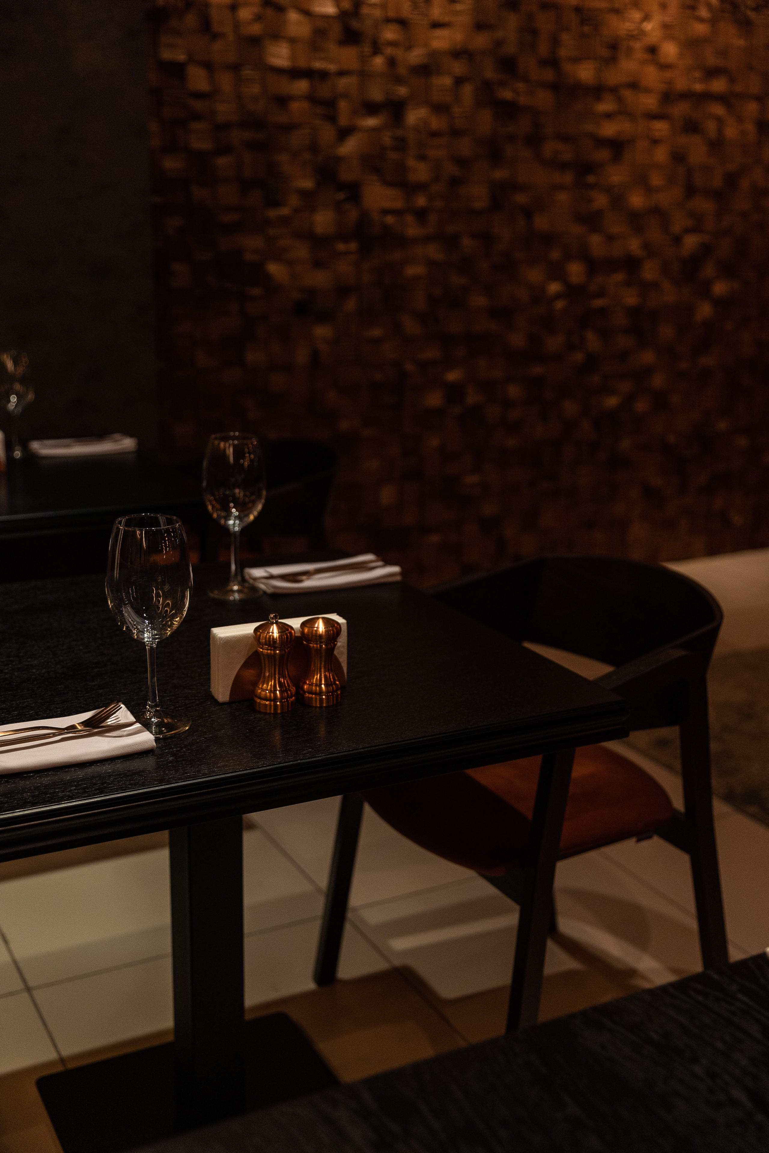 Интерьер ресторана Мимино. Свадебный фотограф Москва Саша Серегина (Сашина)