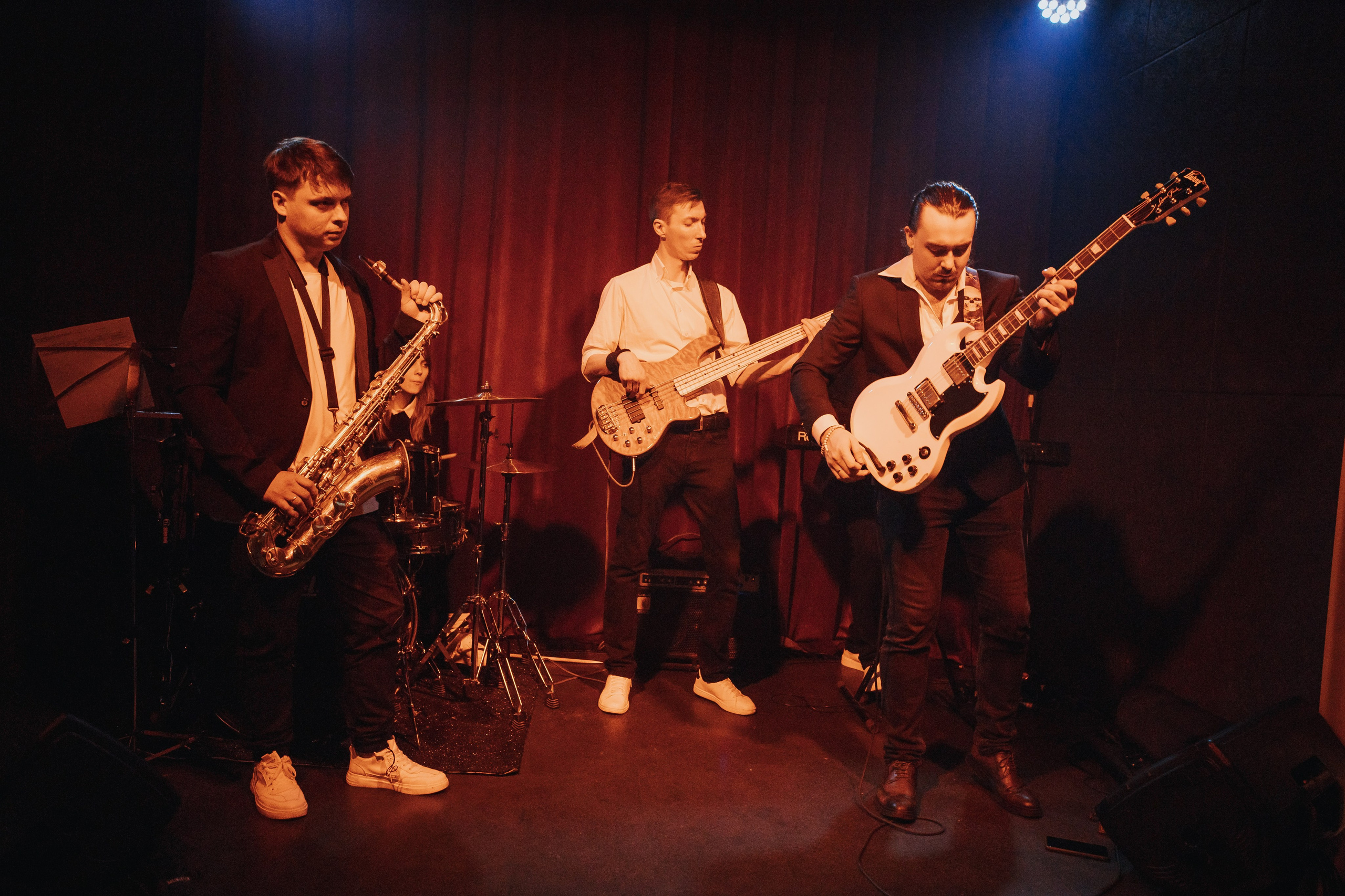 Rudolph's Bar. Свадебный и репортажный фотограф в Екатеринбурге и Сухом Логу