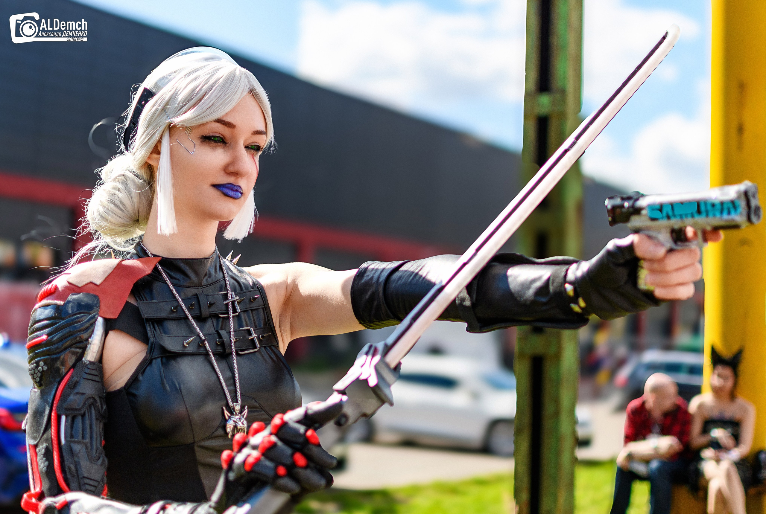 Портретный фотограф в студии и ретушёр в Москве и Дмитрове