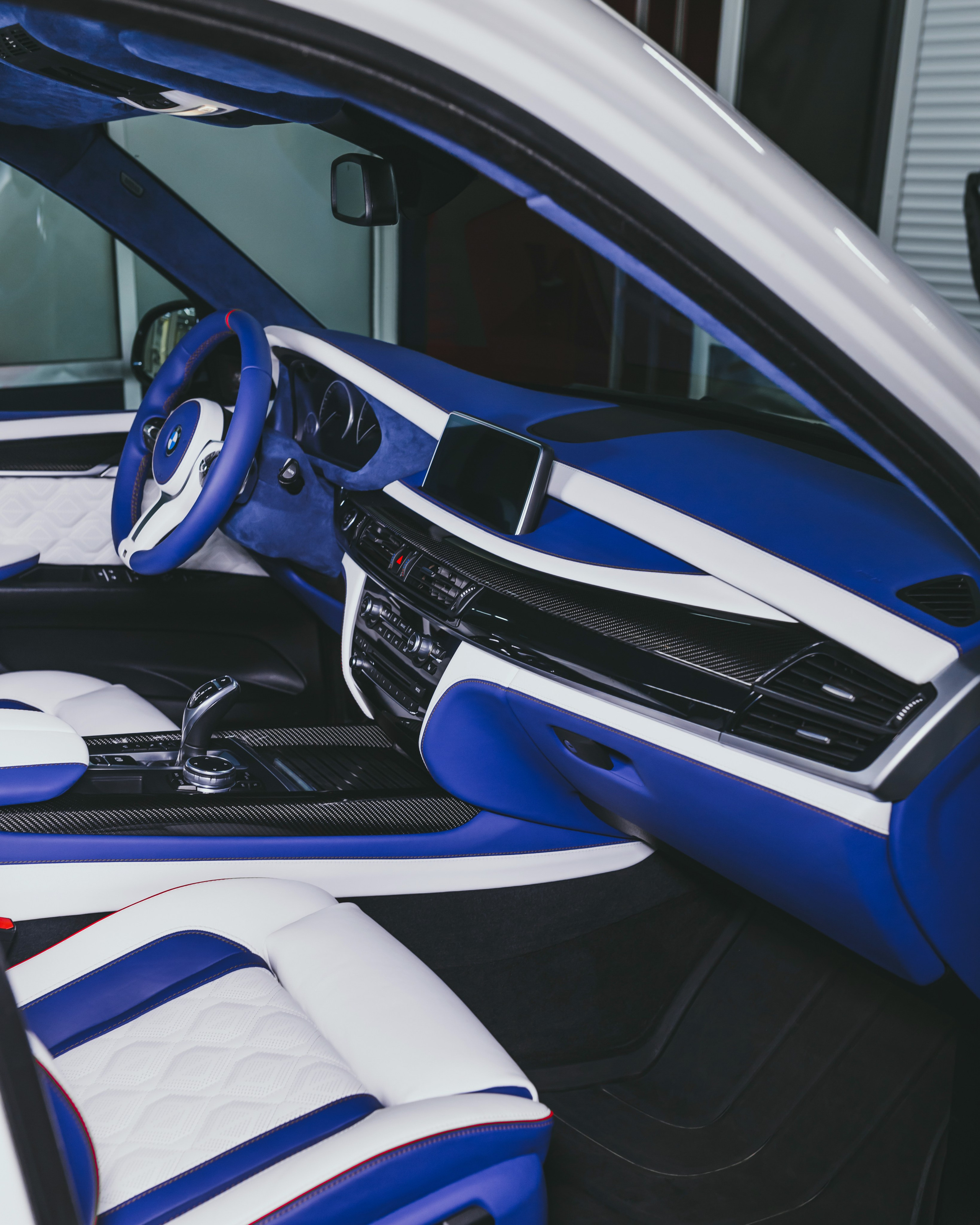 Автомобили и не только. Фотограф в Санкт-Петербурге Дмитрий Брусс