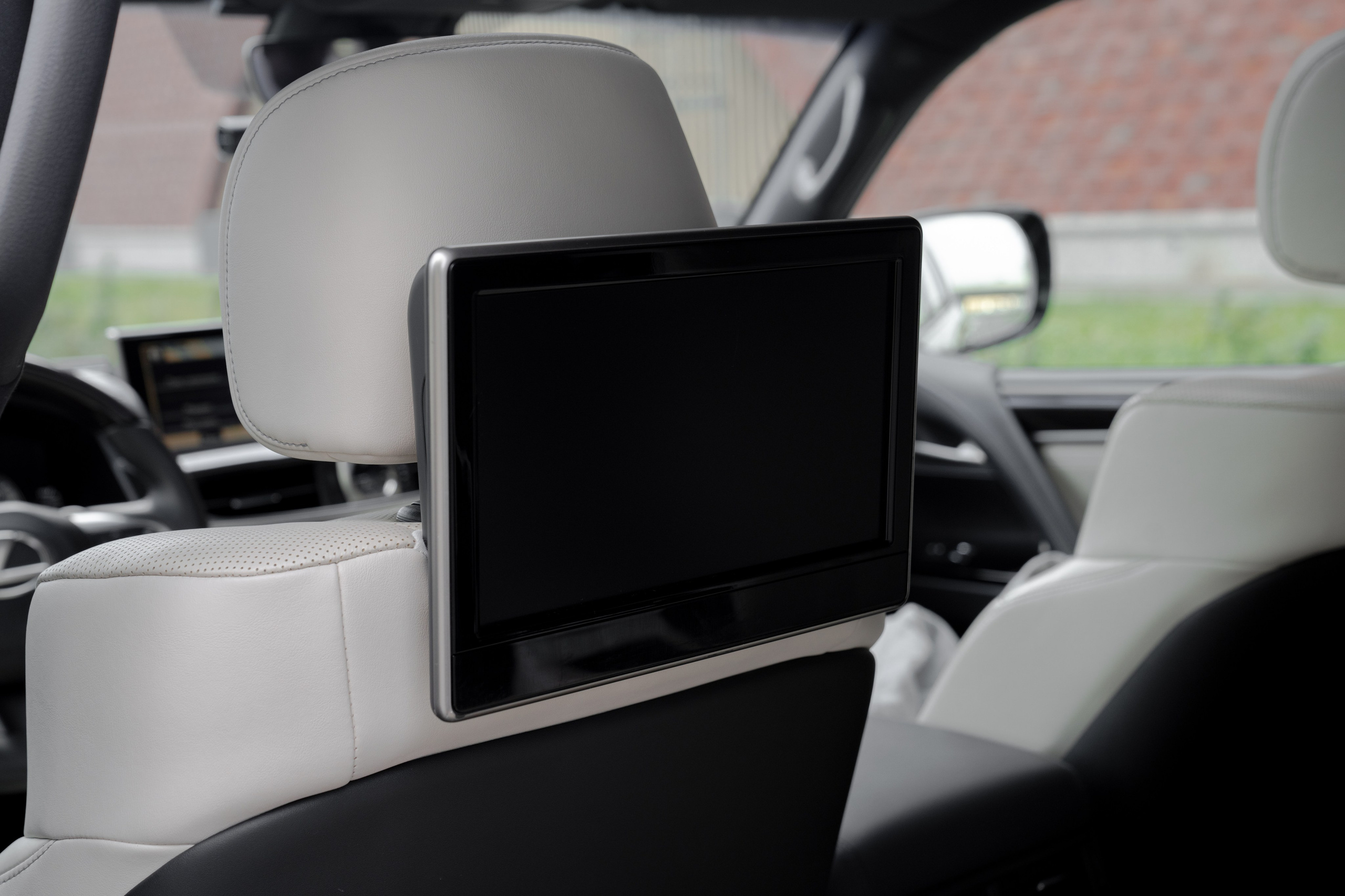 Фото для продажи авто. Фотограф в Санкт-Петербурге Мария Александрова