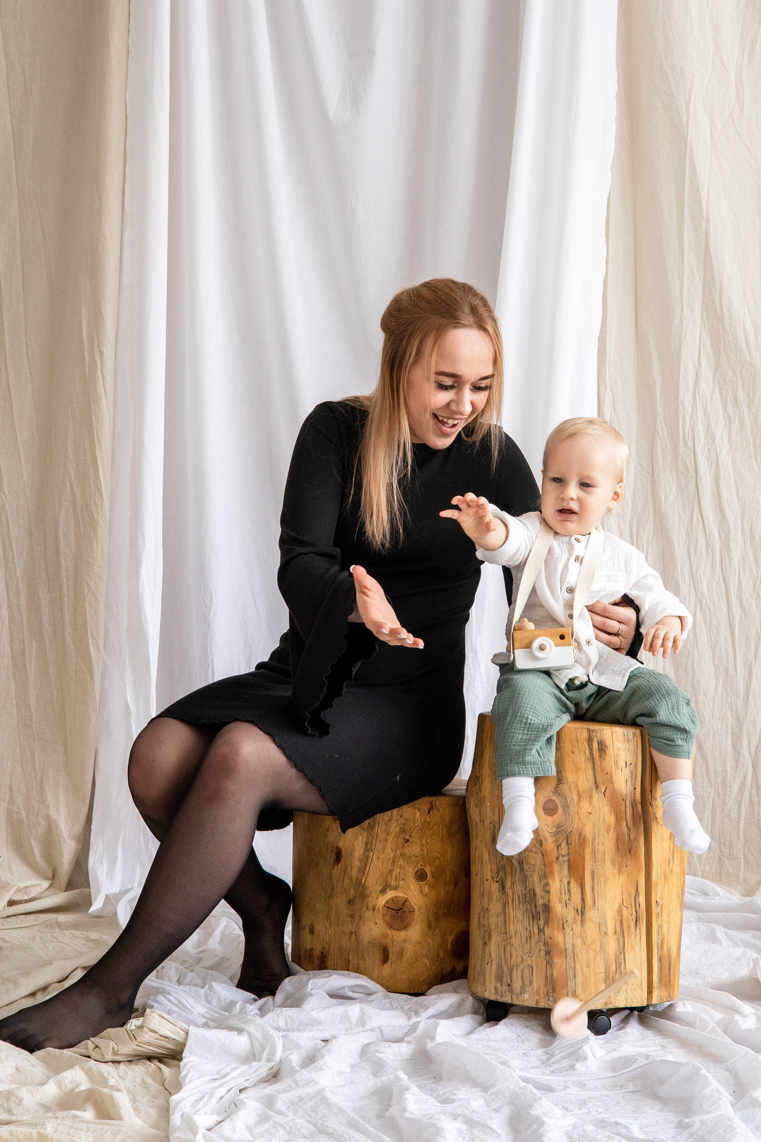 Елисею 1 годик. Настя Лекса. фотограф г. Красноярск