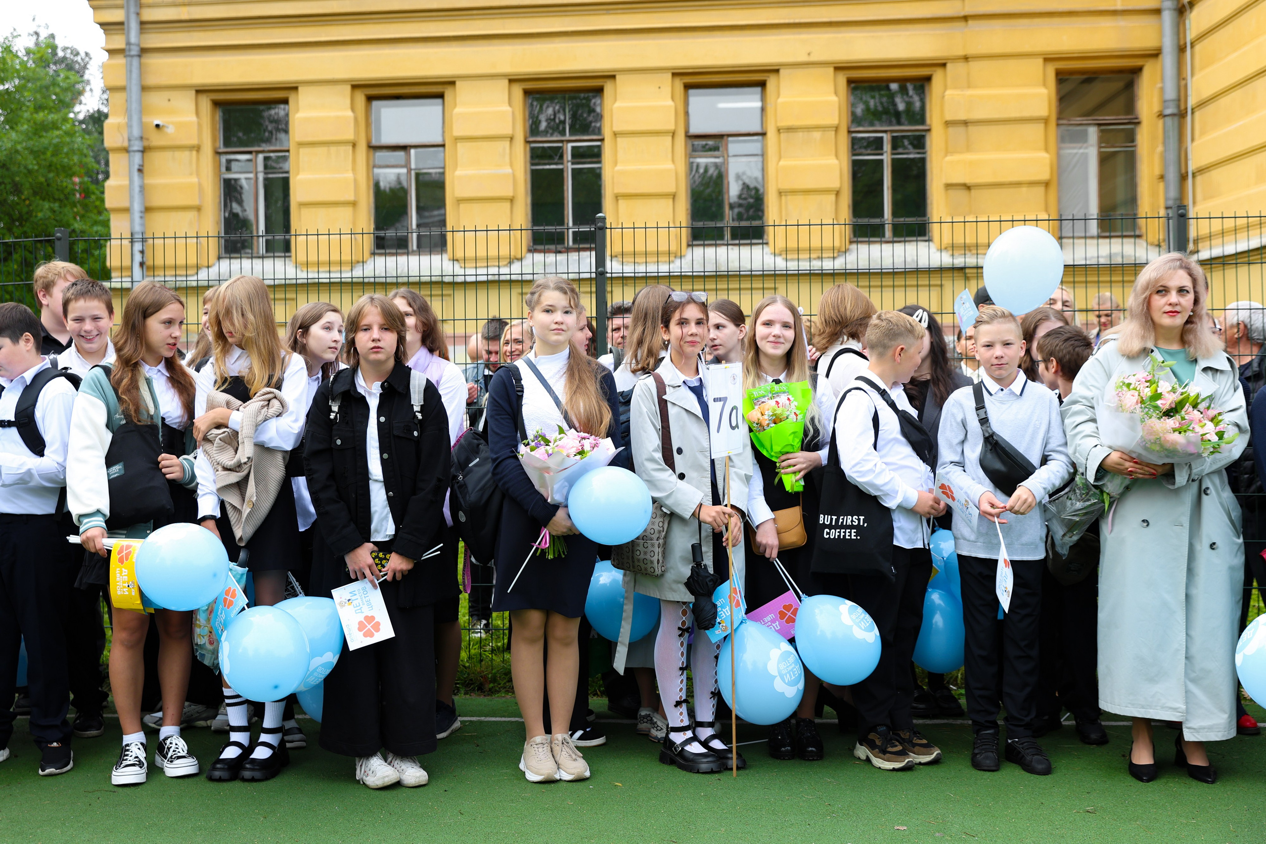 1 сентября в школе № 500. Фотограф Дарья Попова