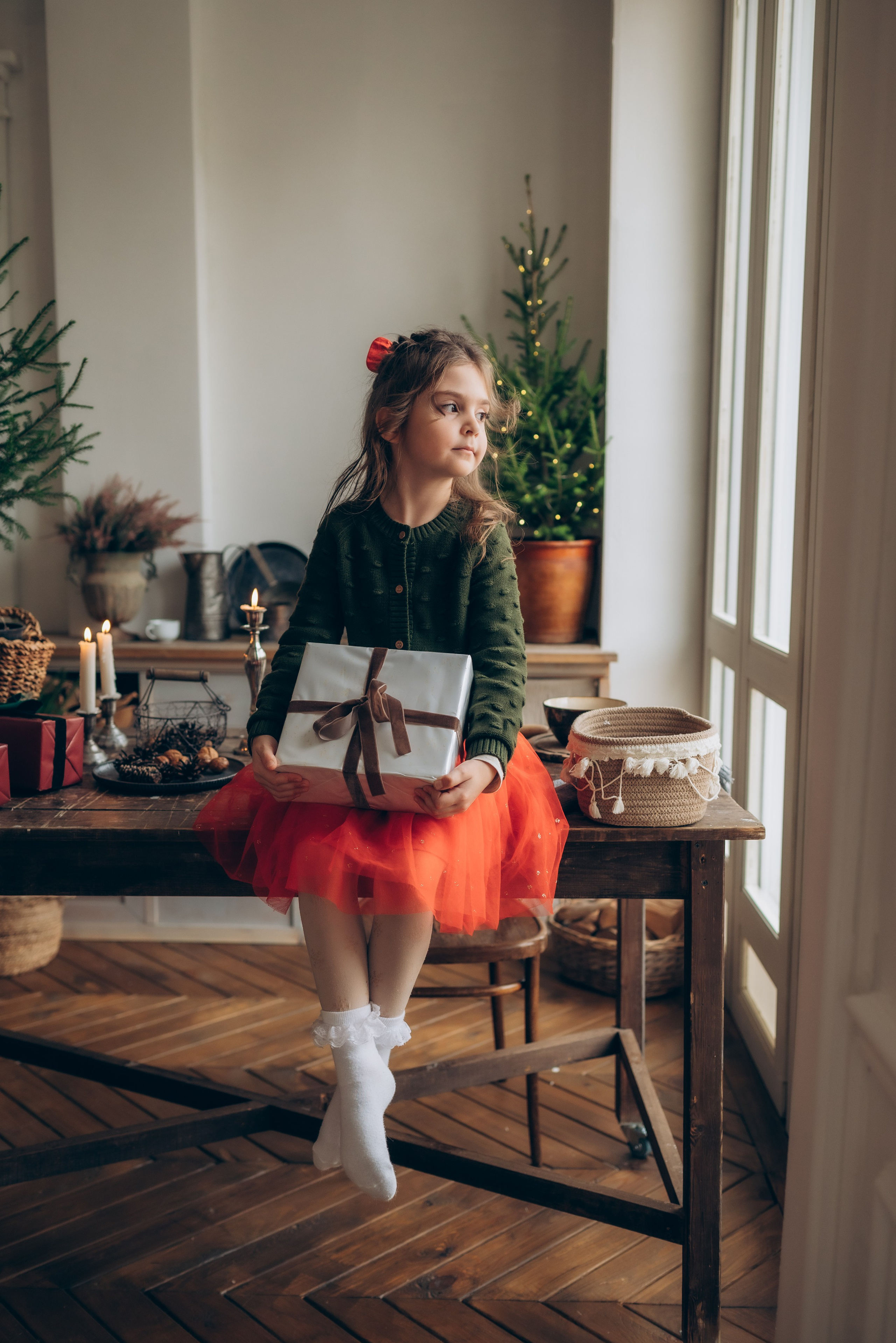 Новогодняя съемка Ксюша с дочками. Семейный фотограф в Тюмени Ксения Мязитова