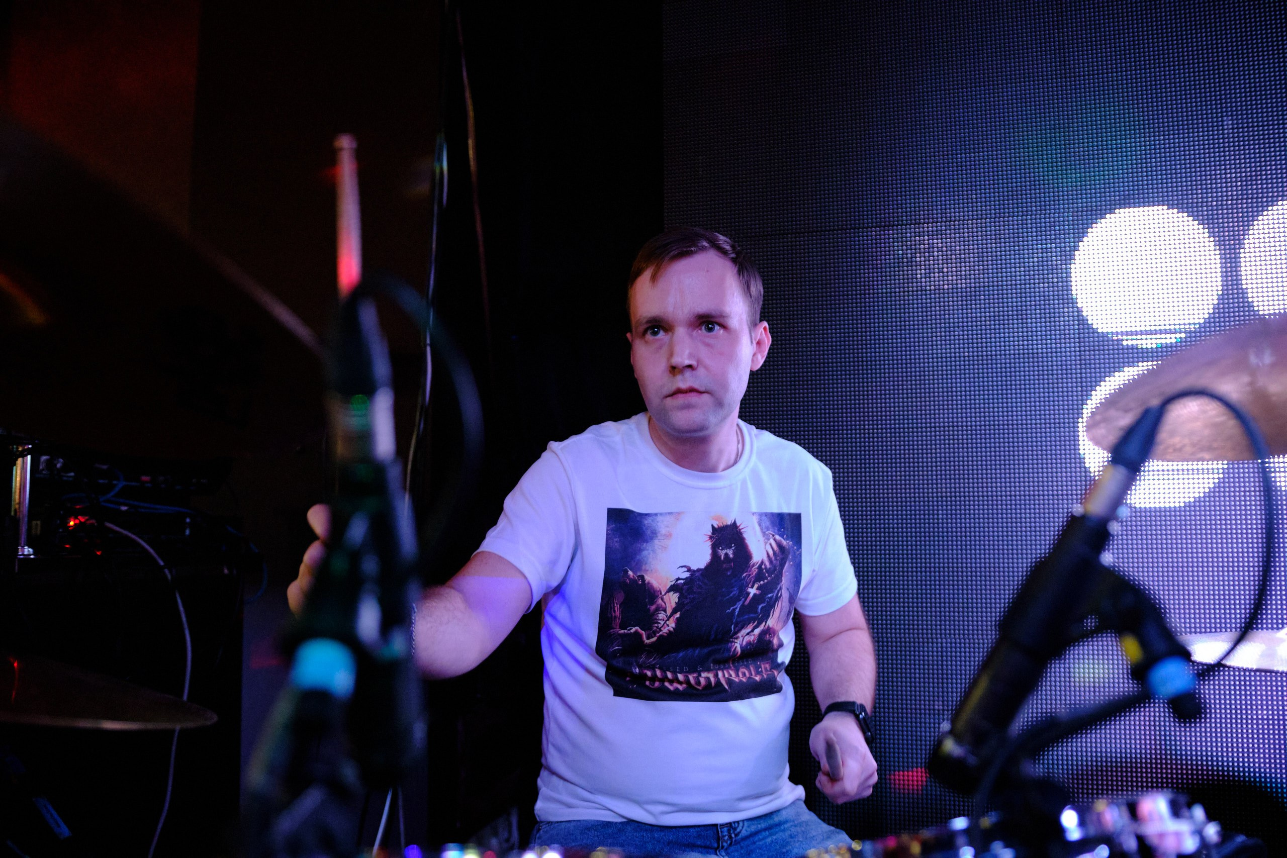 CocoBongo. Антон Ив