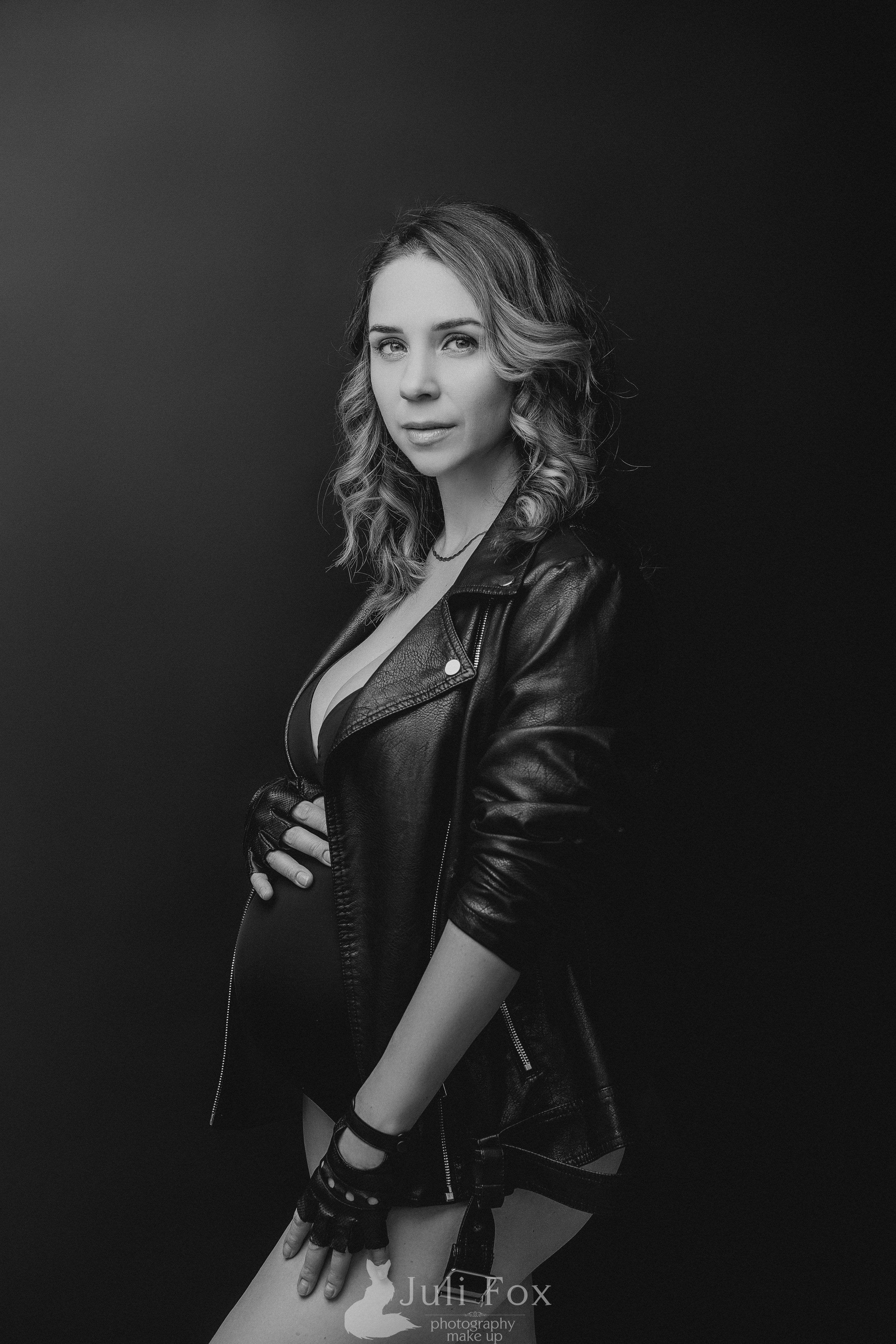 СЕМЕЙНЫЕ. БЕРЕМЕННОСТЬ. Портретный, свадебный, репортажный фотограф во Владивостоке Юлиана Джули Фокс