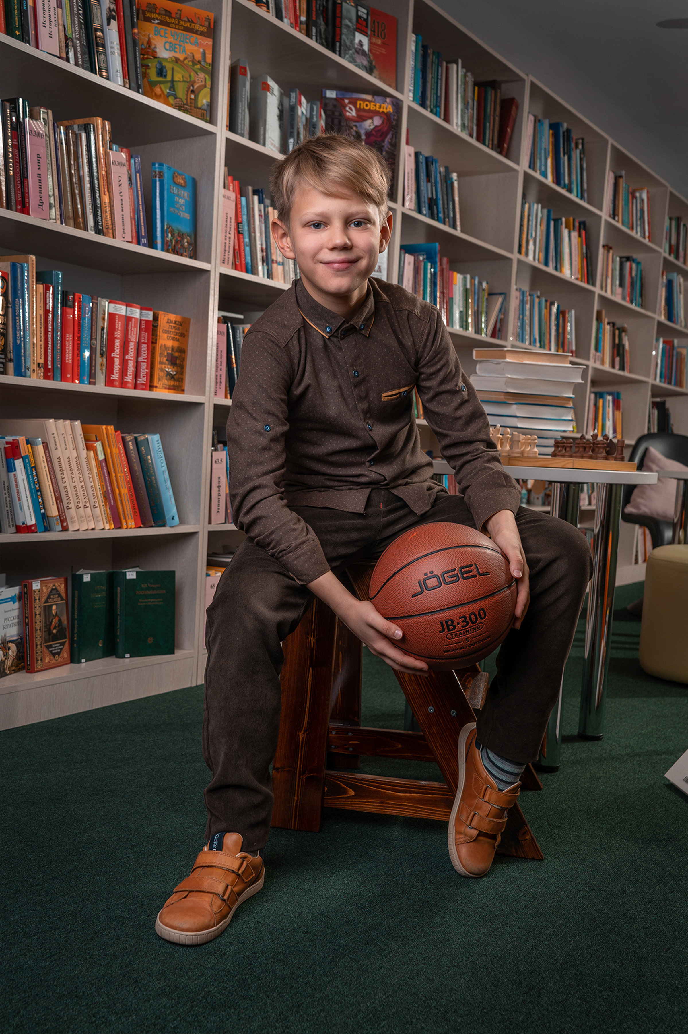 Выпускные портреты для 4 класса в Мурманске. Выпускные Альбомы Мурманск Санкт-Петербург